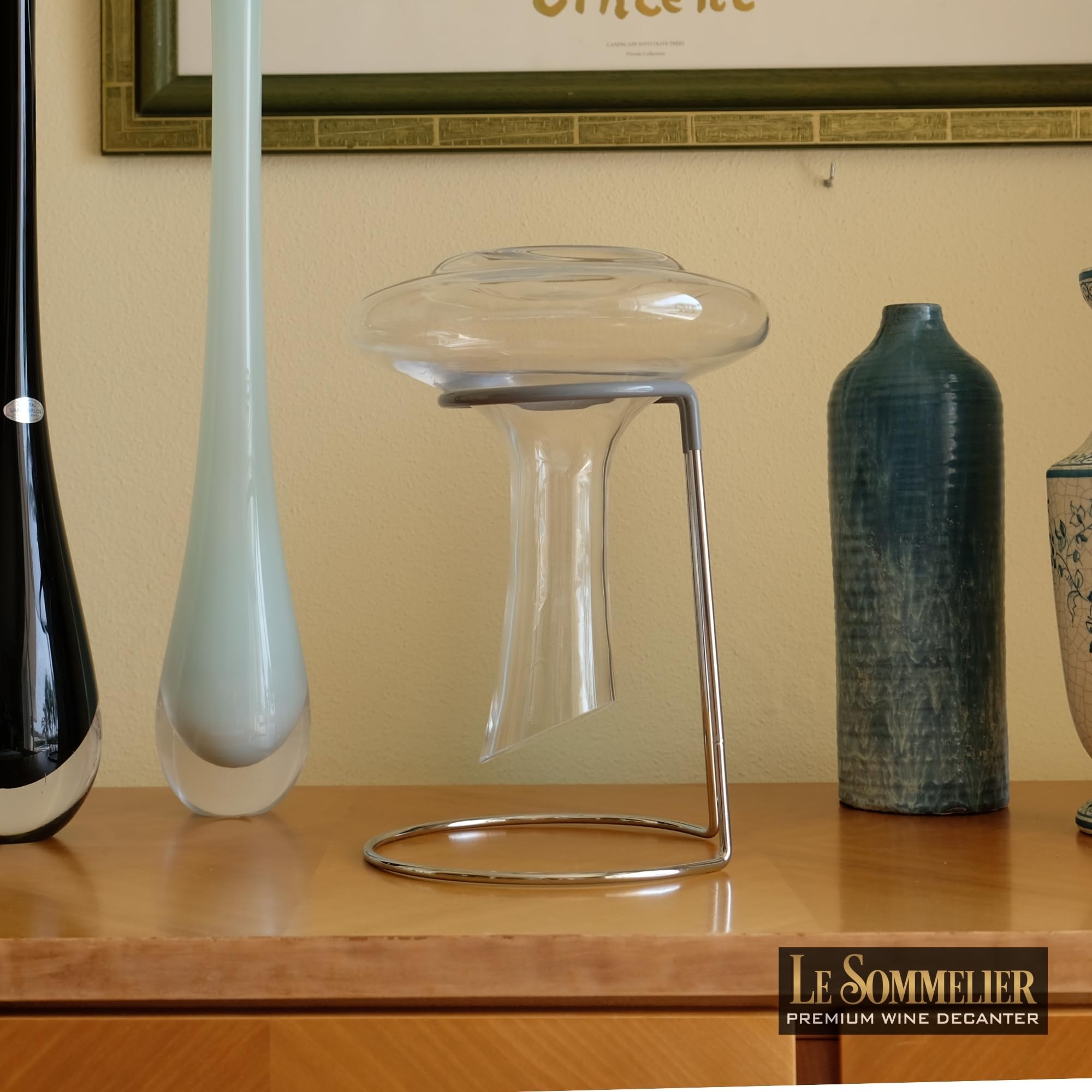 Decantador de vino de cristal premium con soporte metálico para secado y decoración - base ancha y capacidad de 1800 ml para oxigenación rápida y mejor aroma – accesorios de vino ideales para regalo