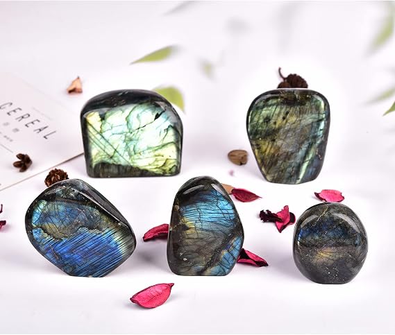 Joyoung Int Labradorite Upright Stone 8-12 oz. LPLT