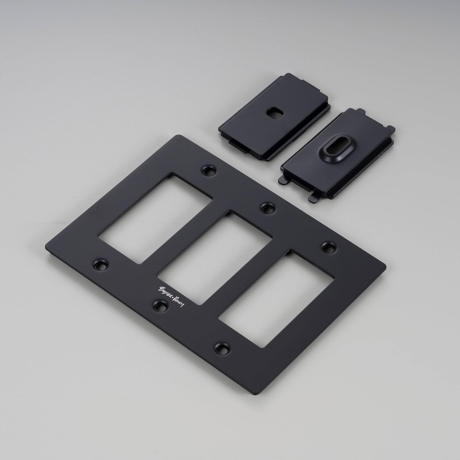 Buster and Punch 3G Wall Plate with Logo in Black