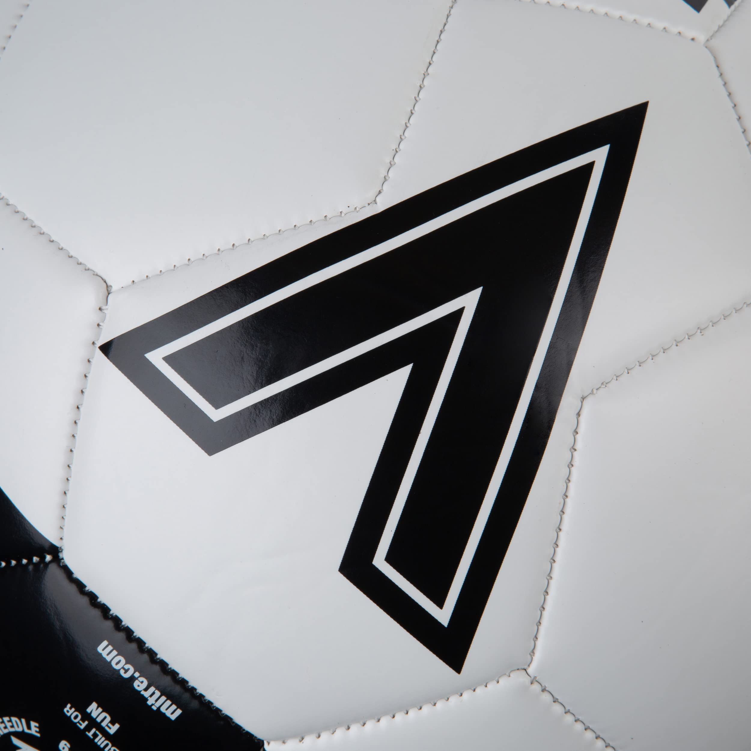 Adidas HT2430 Tiro CLB Ballon de Football récréatif Unisexe Adulte - Sport
