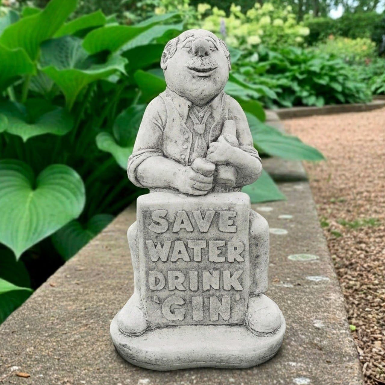 OLOMA Concrete Gin Drinker Statue Funny Gin Man Figurine Humorous Cement Sculpture Cement Bar Yard Gift Idea Garden Patio Decor