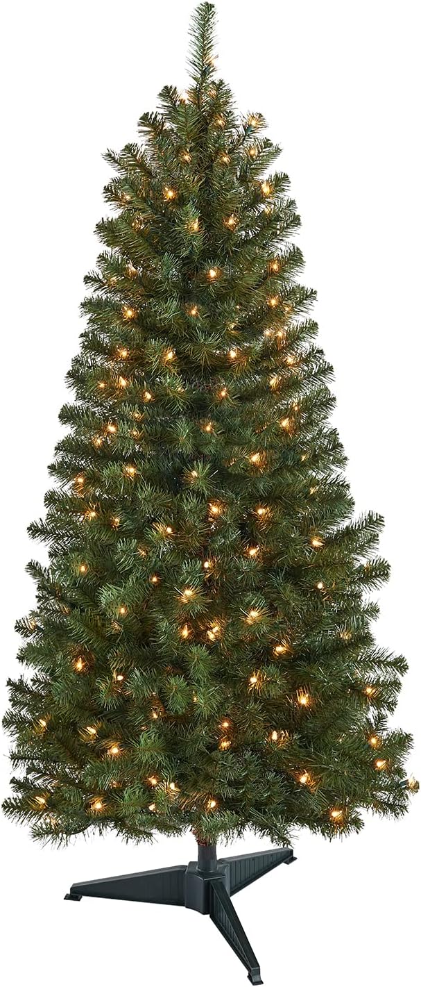New One 5 Feet Christmas Tree Prelit Artificial Christmas Everett Pine Tree, with 424 Branch Tips, 200L Incandescent Clear Lights