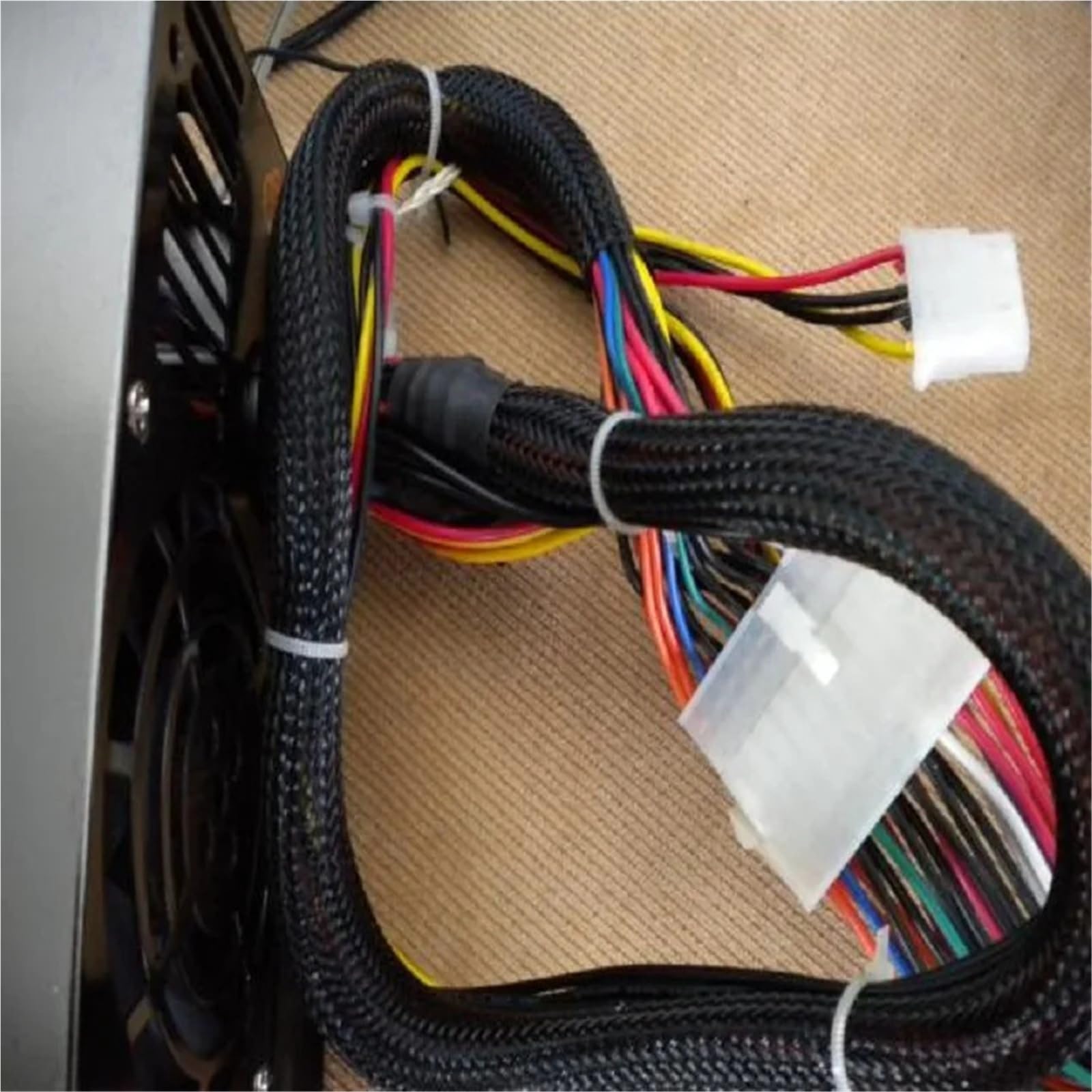 Organizador de Cables en Espiral Tubo de Malla Nailon Negro 1/5/10/M, Funda Alambre for Mascotas, Trenza aislada expandible en Espiral, Apretada 1mm a 100mm(20mm,10M)