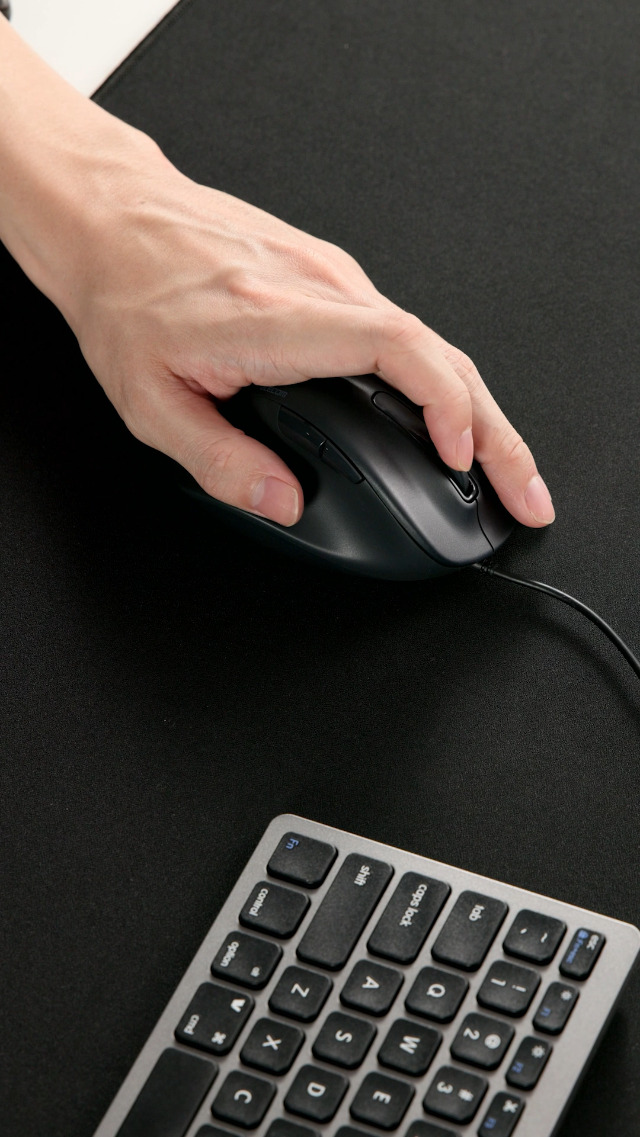 Amazon.com: ELECOM Left Hand Wired USB Ergonomic Shape Mouse