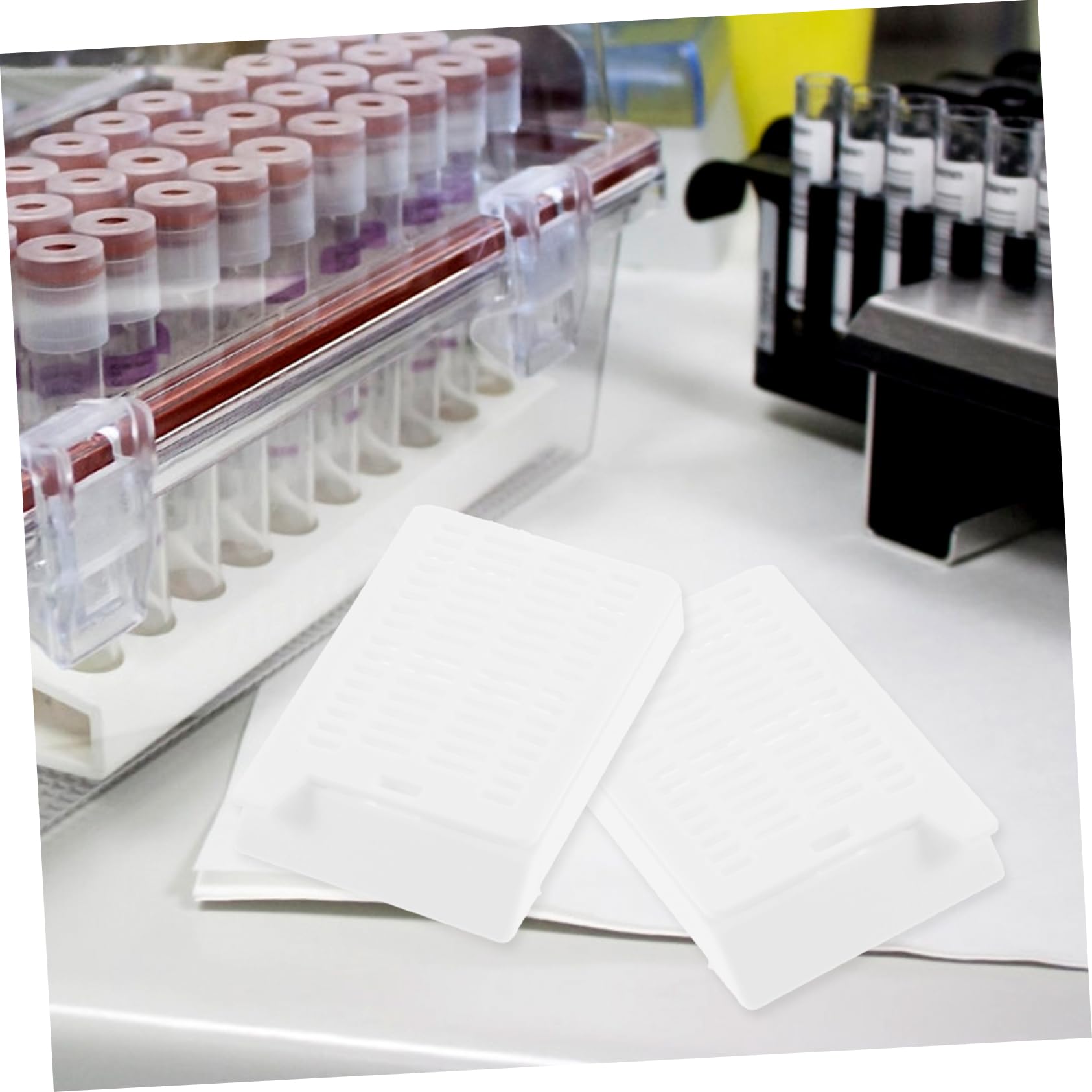 PartyKindom Scientific Cassette Set 200 Pcs Tissue Embedding Cassette Square Hole Cover Lids Histology Supply - Image 5