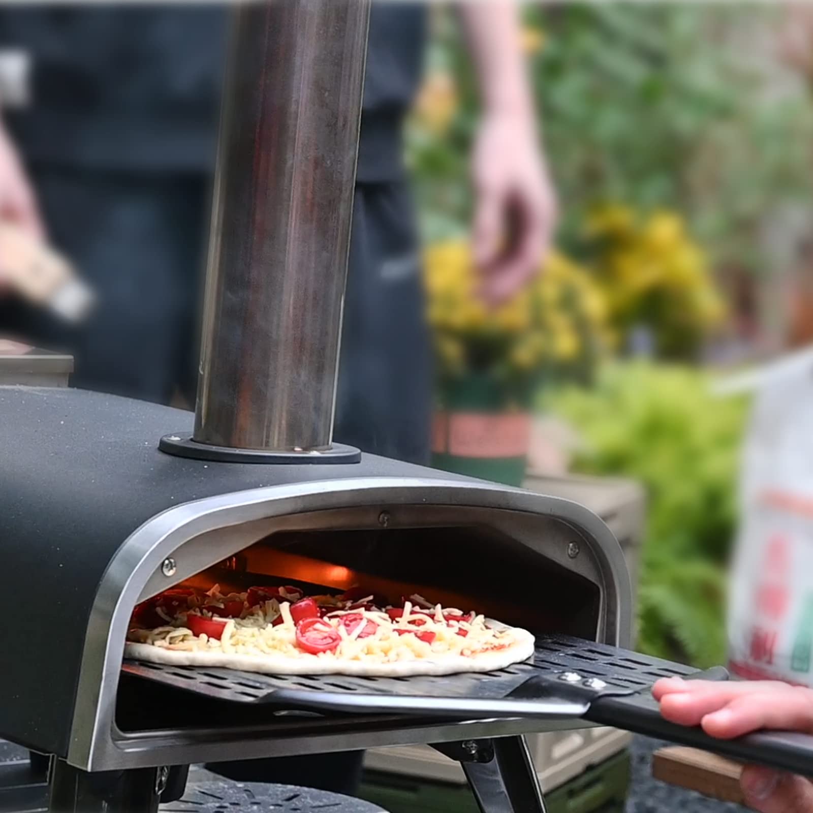 Girador de pizza perforado de aluminio anodizado de 12 pulgadas, mango largo extraíble, ligero, accesorio profesional para horno de pizza, herramientas grandes para hornear, espátula de pizza