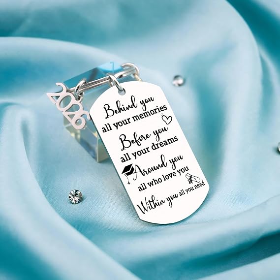 Aisity 2026 Graduation Gifts for Her Him Class Of 2026 Graduation Keychain for University College Middle High School Graduate 2026 Souvenir for Senior Masters Degree Student