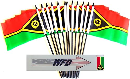 Miniatura 197 de Banderas de escritorio de Nicaragua, paquete de 12 banderas pequeñas de poliéster de 4 x 6 pulgadas en miniatura para mesa de oficina, pequeñas