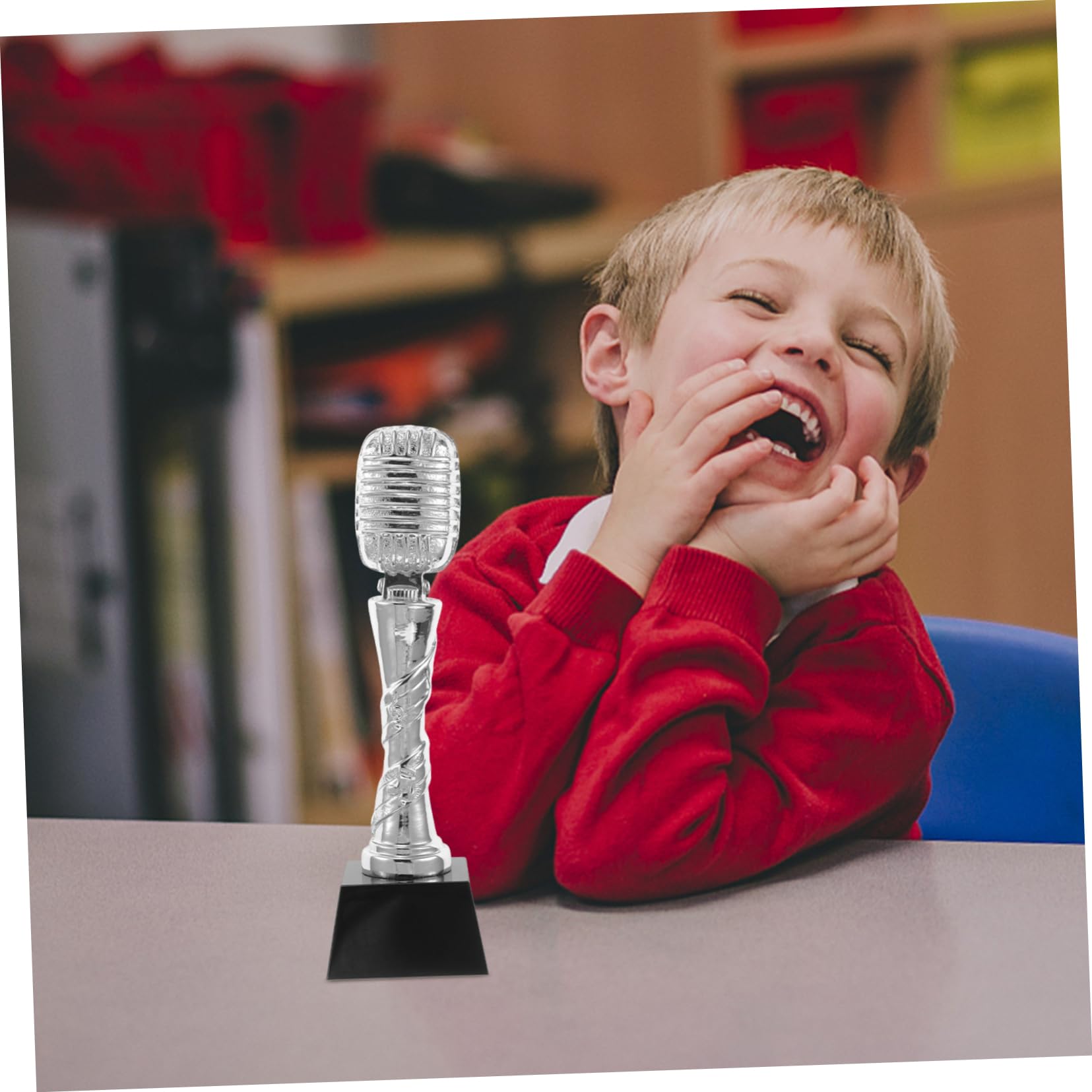 KOMBIUDA Trophy De Forma De Micrófono para Competiciones De Premios De Apreciación Musical y Decoración De De Prop Infantil