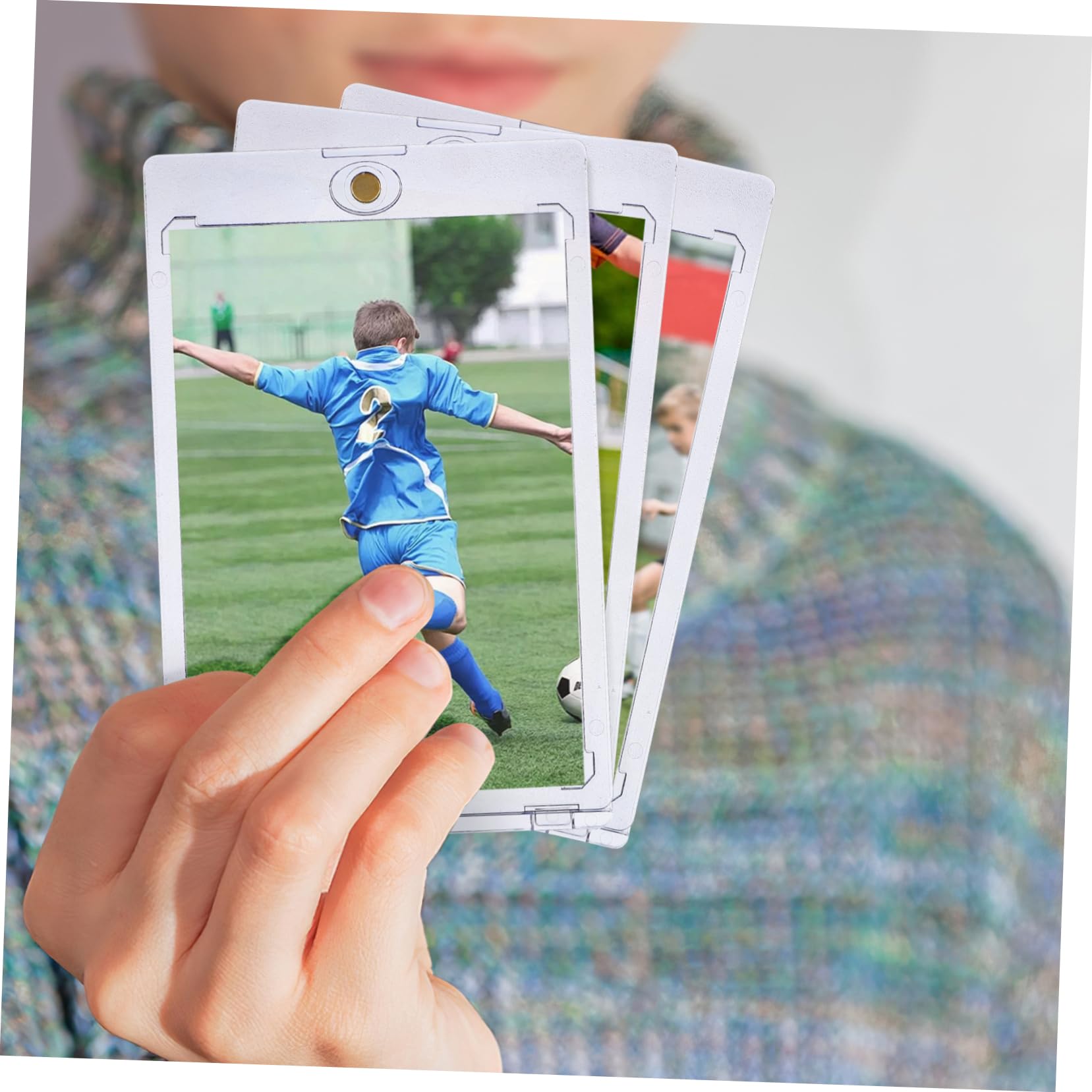 ibasenice 18 Pezzi Portacarte Magnetici in Ps, Protezione Rigida per Carte da Gioco e Collezionabili, Chiusura Sicura, Uso Versatile