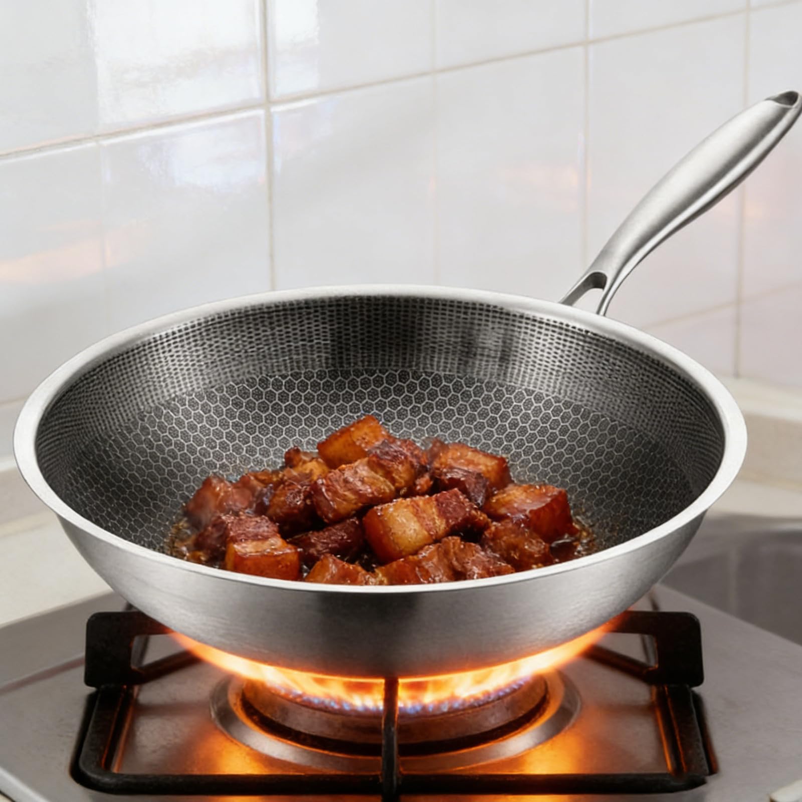 jojofuny Wok in Acciaio Inossidabile con Finitura a Nido D'ape, Padella Profonda Versatile per Cucina su Fornelli a Gas, Distribuzione Uniforme del Calore, Manico Ergonomico
