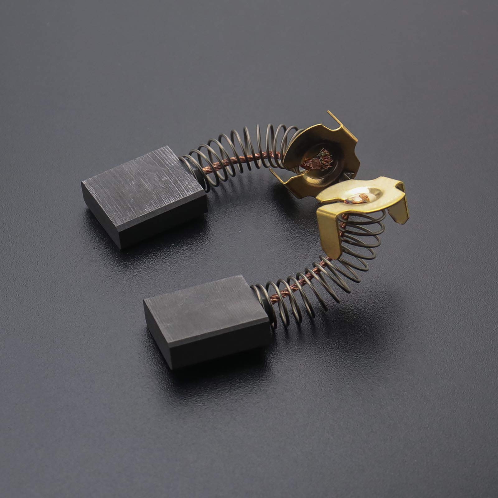 Brosses de carbone 6 x 16 x 18 mm compatible Titan TTB280DRH 1700 W lot de 2 paires