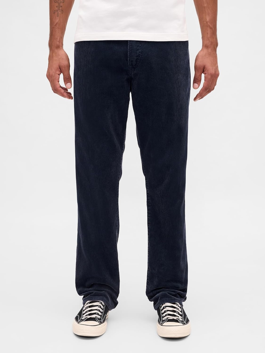 GAP Men's Relaxed Straight Cord