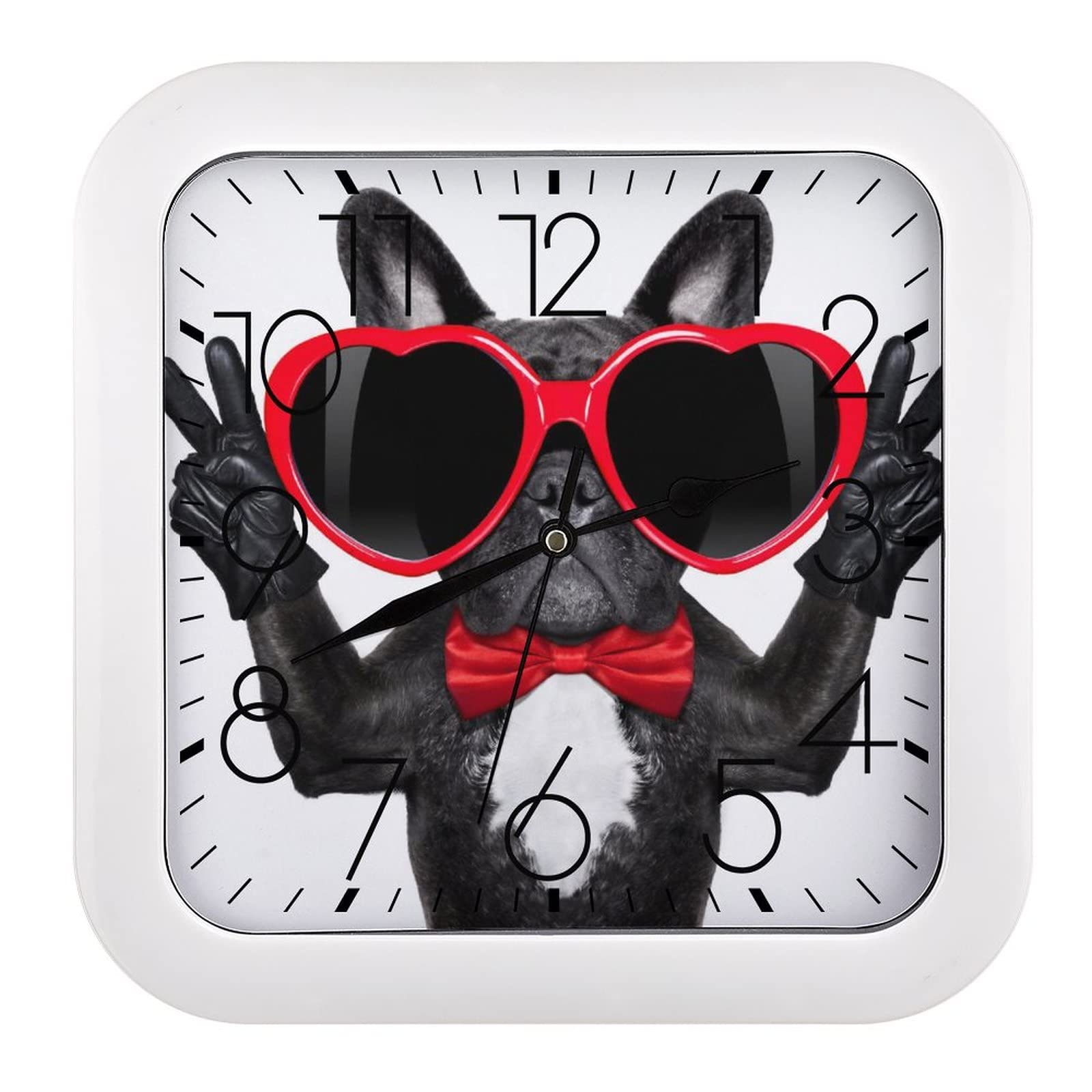 Horloge murale bouledogue carrée 26cm idéale pour décorer votre salon style canin