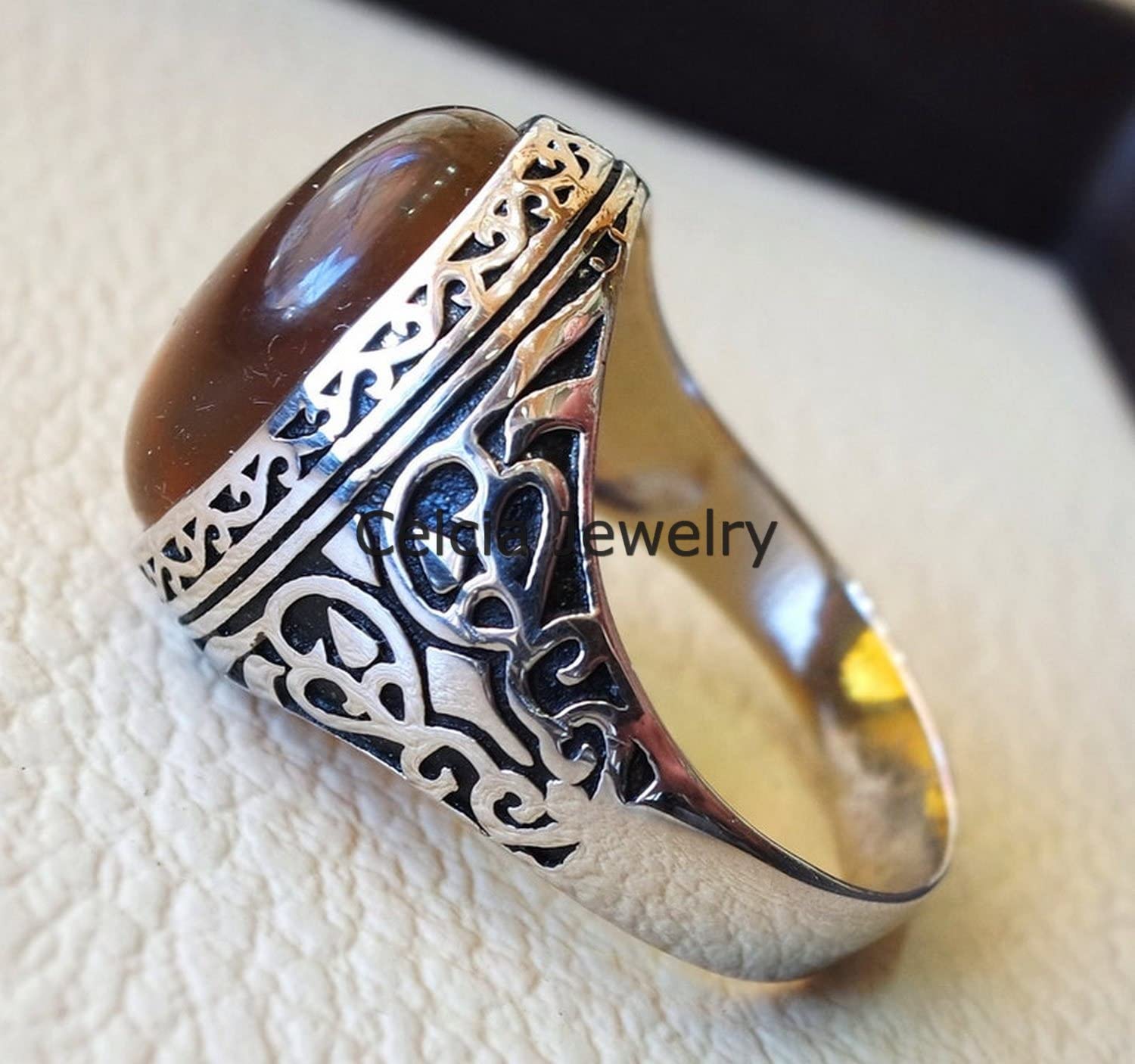 Anillo clásico de piedra preciosa genuina de ámbar báltico, joyería única hecha a mano para hombres, anillo de declaración, anillo de sello, hermosos regalos para el día del padre