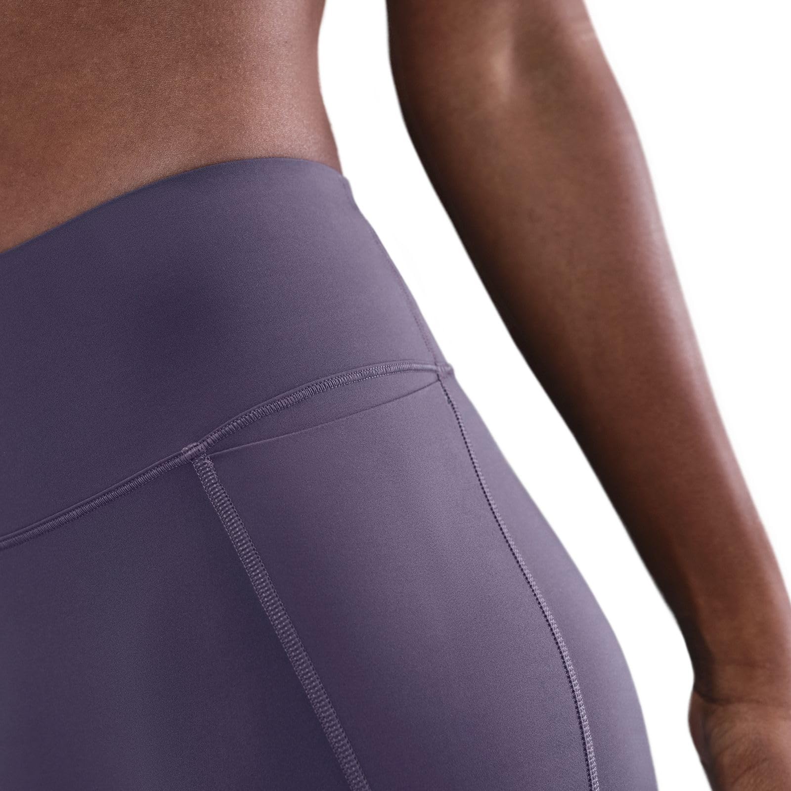 Nike Universa 7/8-Leggings mit Taschen, mittlerem Halt und hohem Bund für Damen, HQ6813