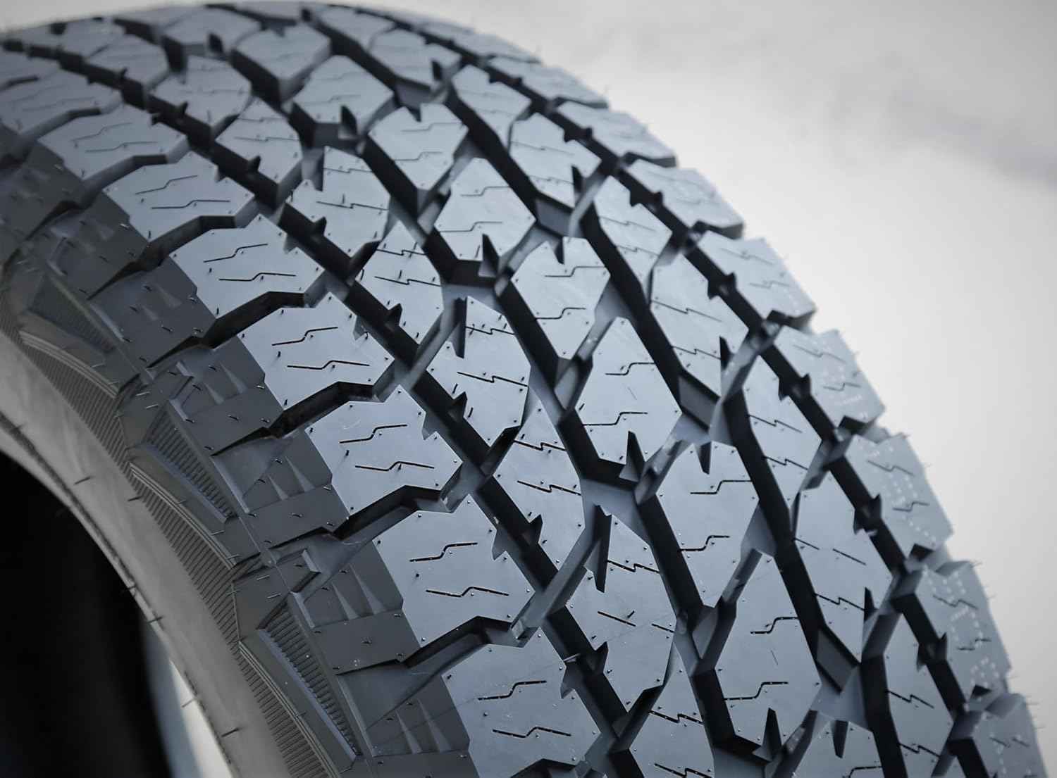 Set of 4 (FOUR) Landspider Wildtraxx A/T All-Terrain Off-Road Light Truck Radial Tires-LT265/60R20 265/60/20 265/60-20 121/118S Load Range E LRE 10-Ply RWL Raised White Letters