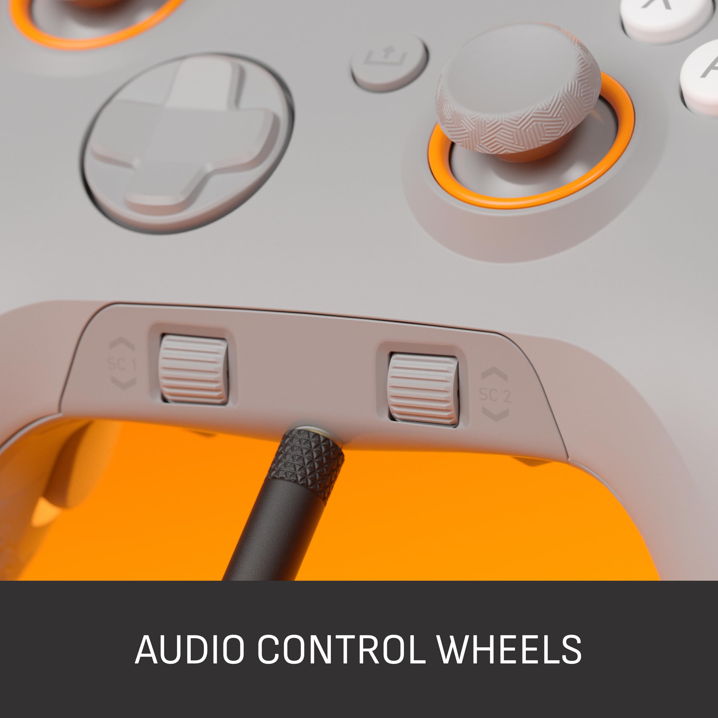 SCUF VALOR PRO - Controller Xbox Wired Performance - Back Paddles personalizzabili, trigger istantanei, thumbstick effetto Hall, Controlli audio, Xbox Series X |S, Xbox One, PC Windows - Grigio chiaro