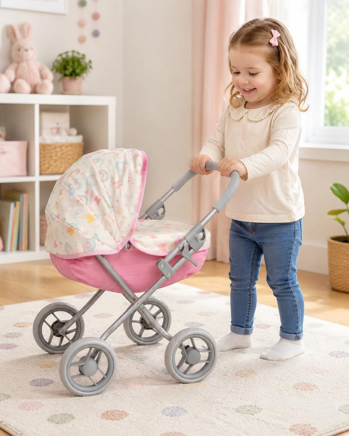 Bayer Chic 2000 Puppenwagen Lilli Schmetterlinge | Klassischer Kinderwagen | Klappbarer Puppenwagen im edlen Design. 55 cm Schieberhöhe, verstellbares Verdeck & ideal für Puppen bis 41 cm.