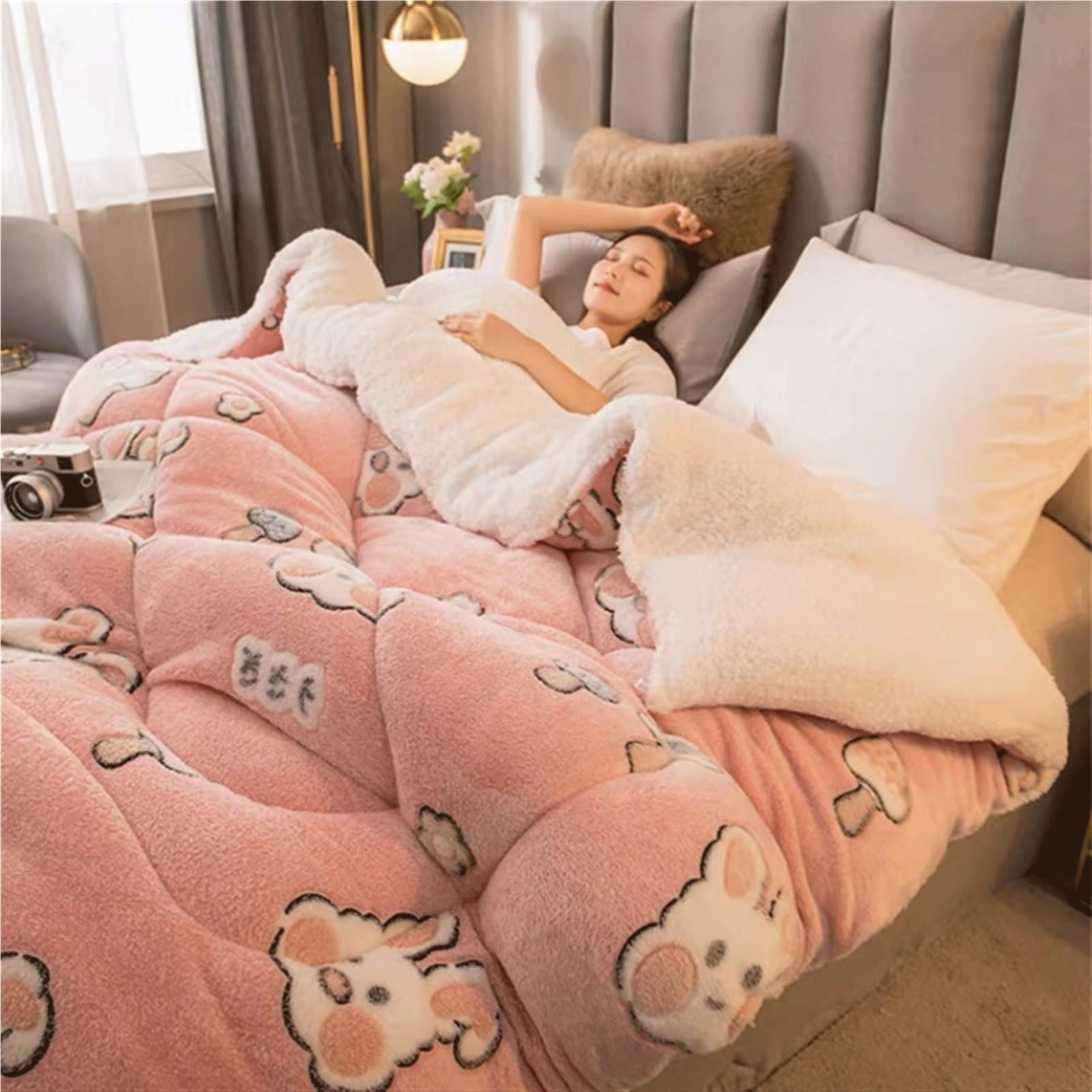 Super Warm Lamb Quilt Winter Blanket，Double-Sided Velvet Warm Quilt, Reversible Flannel Duvet for Home Bedroom Single Double(Color4,150x200cm(3KG))