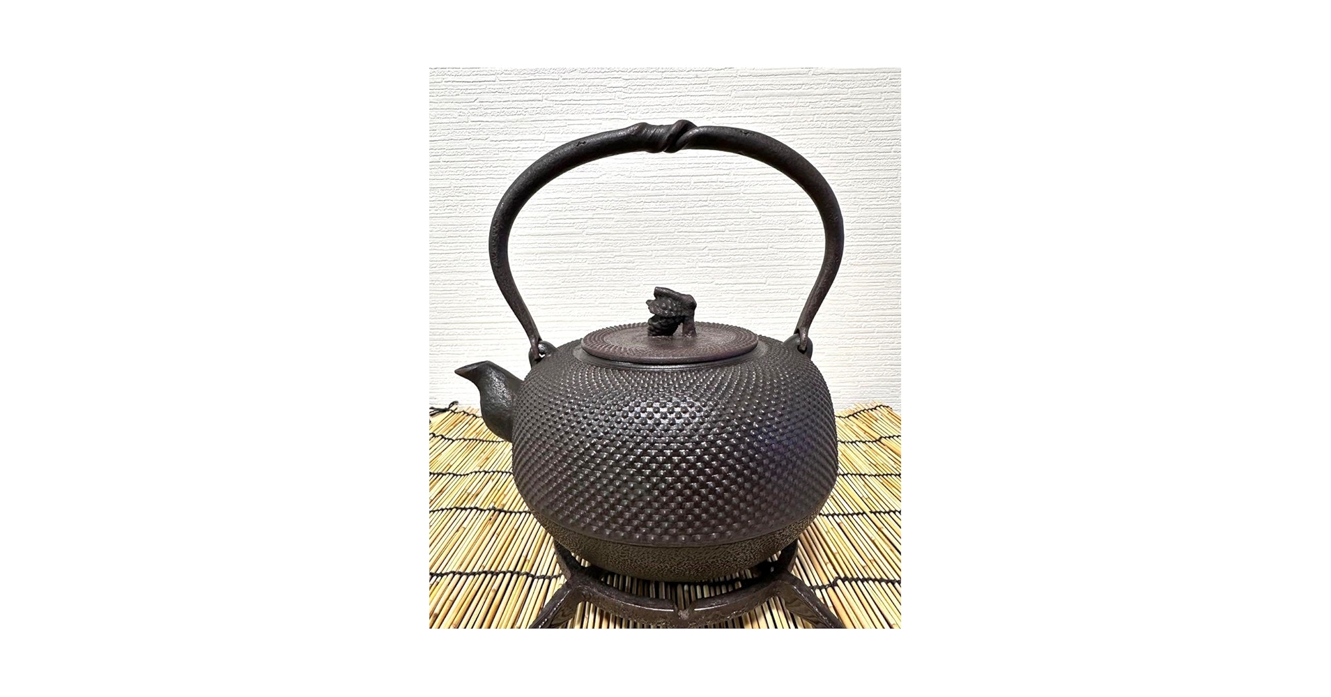 新品、付属品付 南部秀山堂 南部伝統工芸士 佐藤 勝弘造小丸アラレ 南部鉄瓶 Amazon | 南部秀山堂南部伝統工芸士 佐藤 勝弘造アラレ 南部鉄瓶