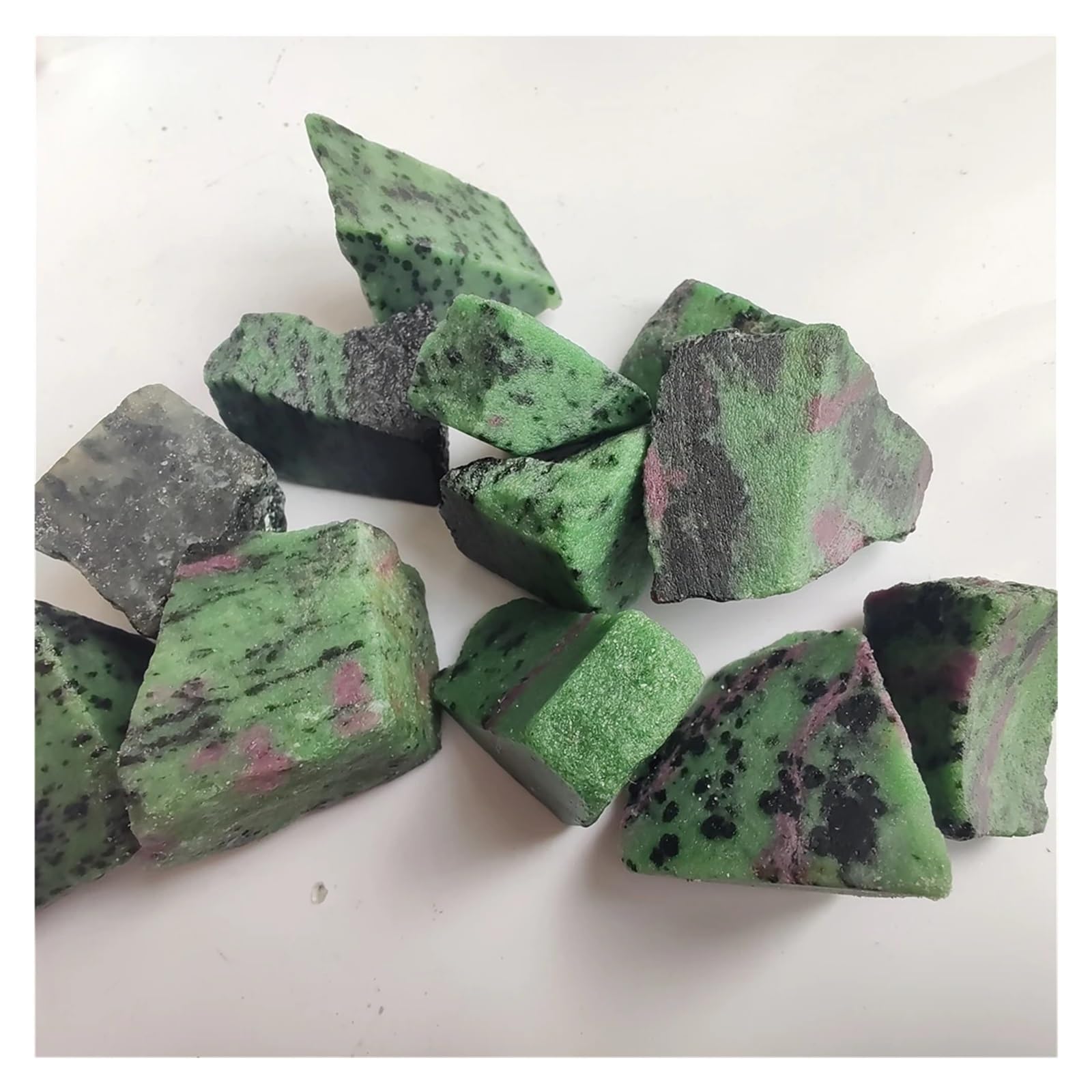 BKGWCSOR 90-100G 2-4CM Irregular Crystal Stone Home Garden Decoration
