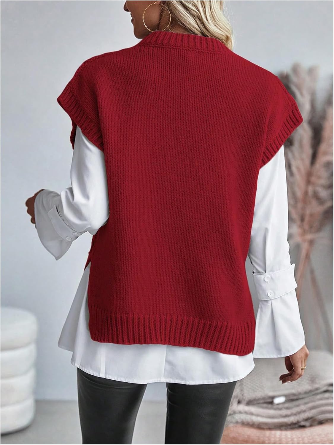 WDIRARA Women's Cap Sleeve Sweater Vests Crew Neck Split Side Pullover Knit Tank Tops - Image 2