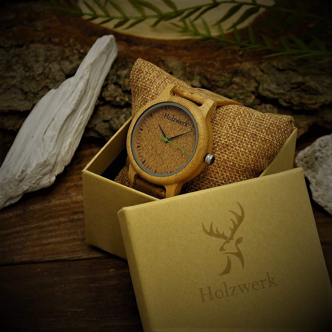 Holzwerk Germany Handgefertigte Unisex Holz-Uhr - Klassische Quarz-Uhr für Damen und Herren mit Kork-Armband und Ziffernblatt - Öko-Natur-Vegan