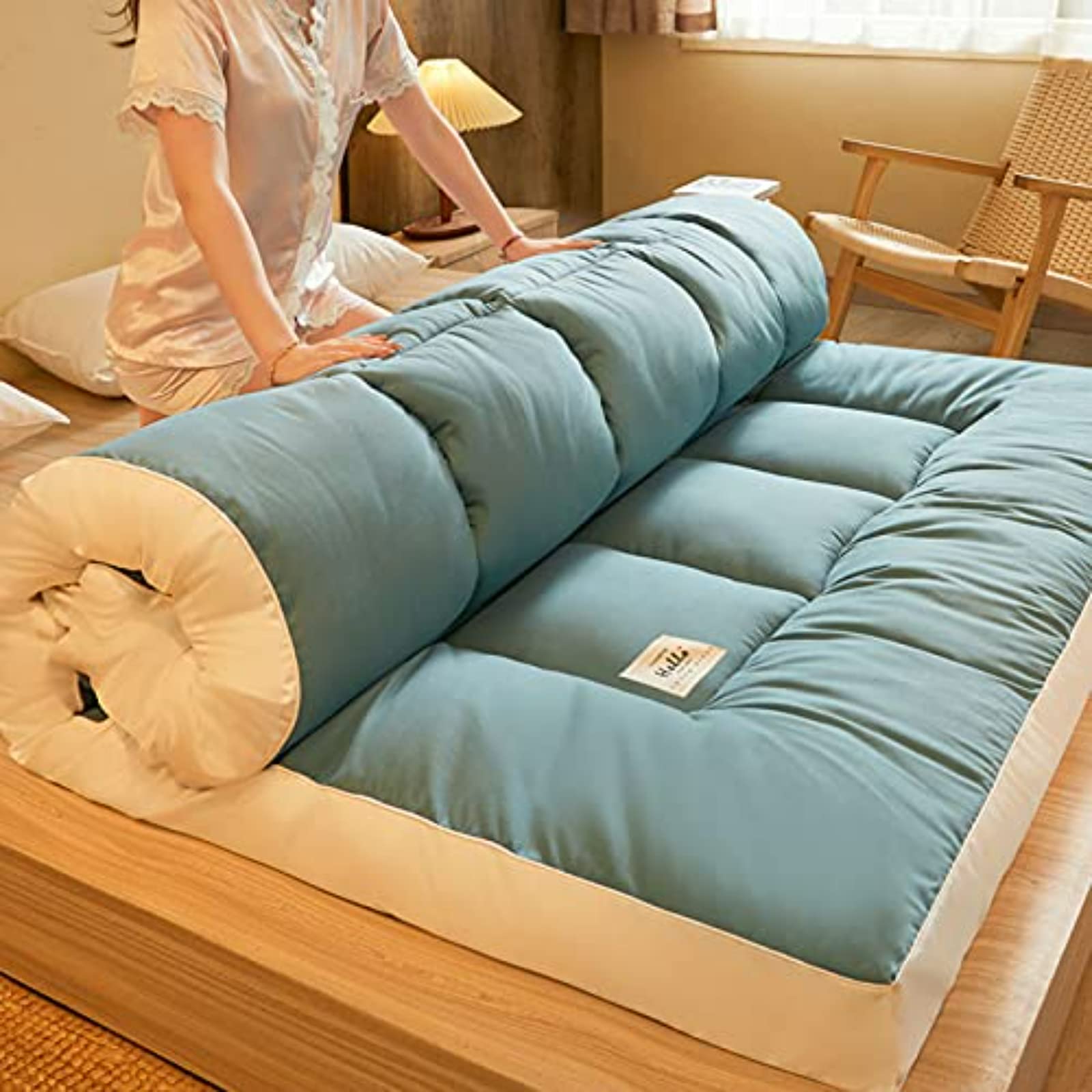 Lit japonais pliable pour lit double ou simple avec solution de couchage portable, lit d'appoint confortable, idéal pour les petits espaces