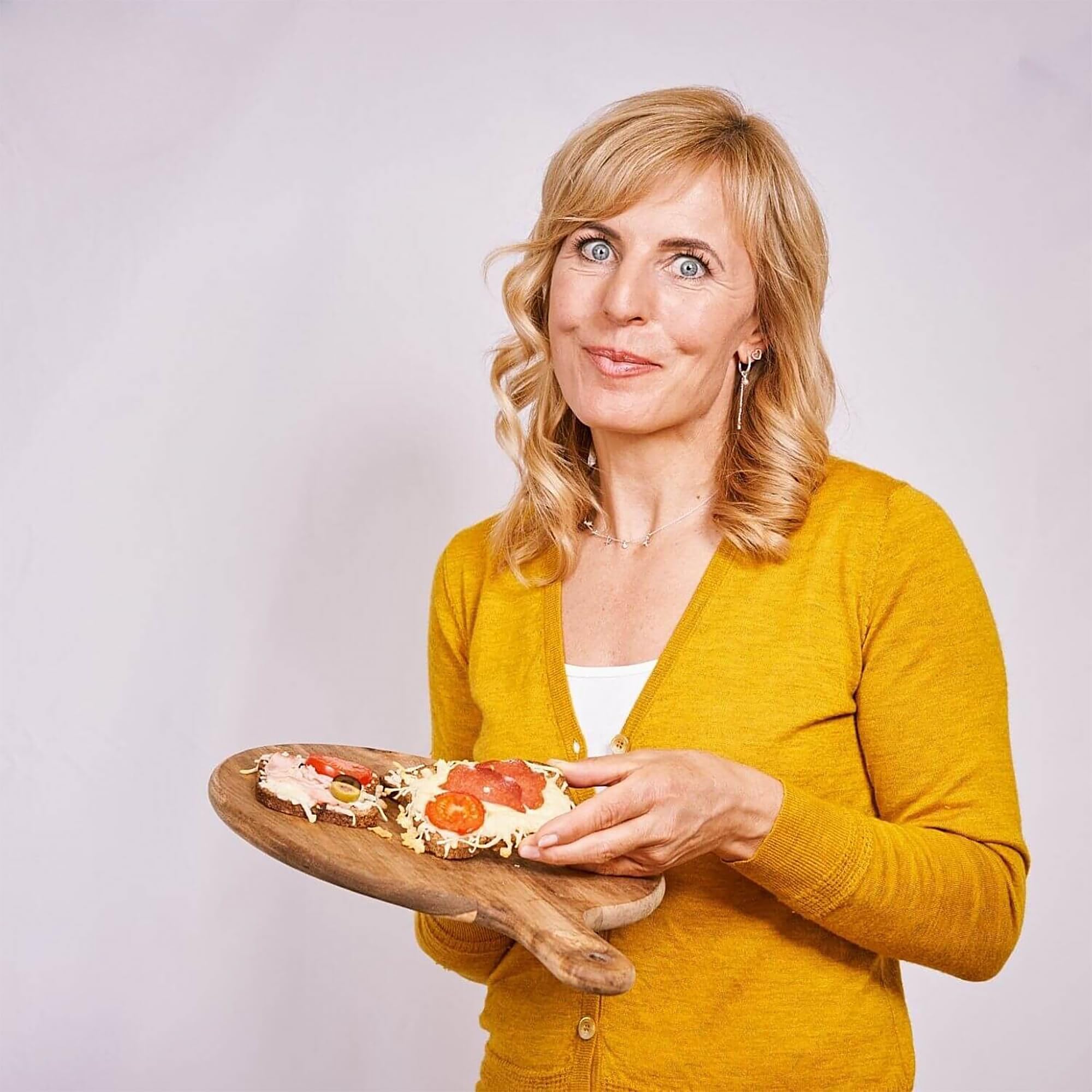 Panifactum Brot Probierpaket, Set mit 4 Low Carb BIO-Broten, 760 g | Ketogene Ernährung, Getreide-, Soja-, Hefe-, & Glutenfrei, Sättigend & Kohlenhydratreduziert, für Frühstück & Abendessen