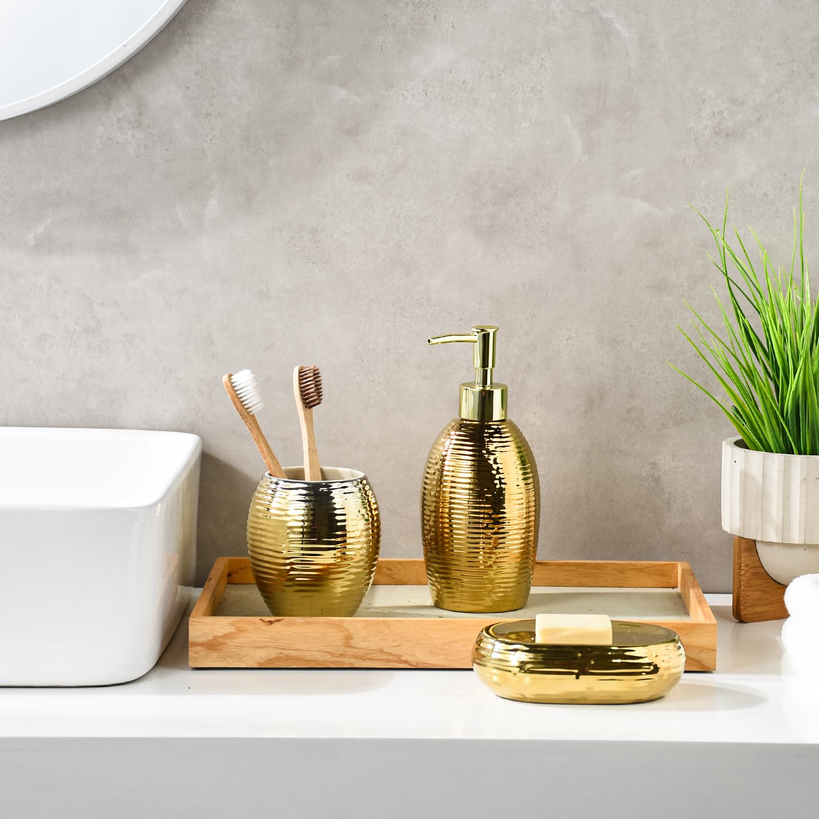 Gold Seifenspender Set, 3-teiliges Keramik Badezimmer Zubehör Set, Badezimmer Seifenschale und Luxus Cup Set（Streifen）