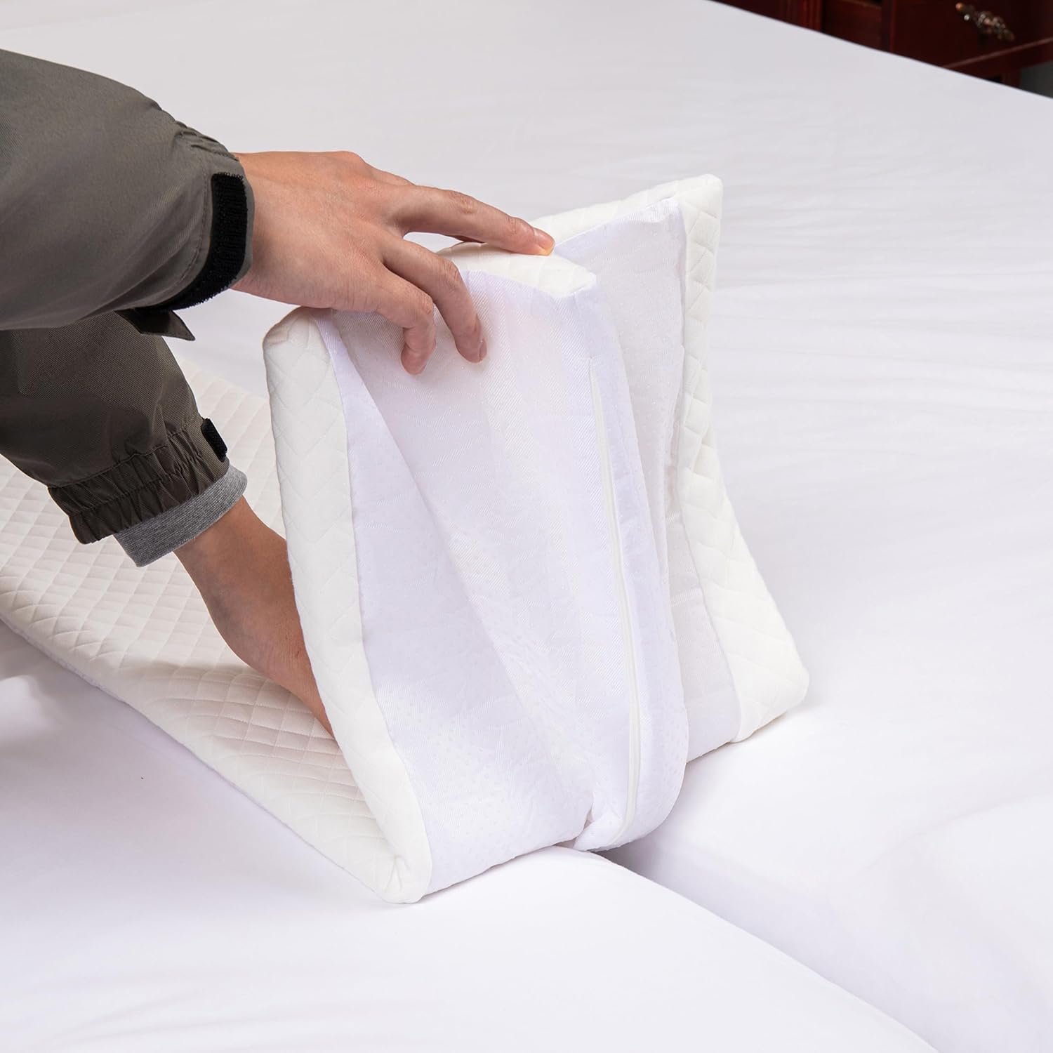 Split King Gap Filler for Adjustable Bed, Twin to King Converter with Removable Washable Cover and Non-Slip Bottom (75" L x 10" W)