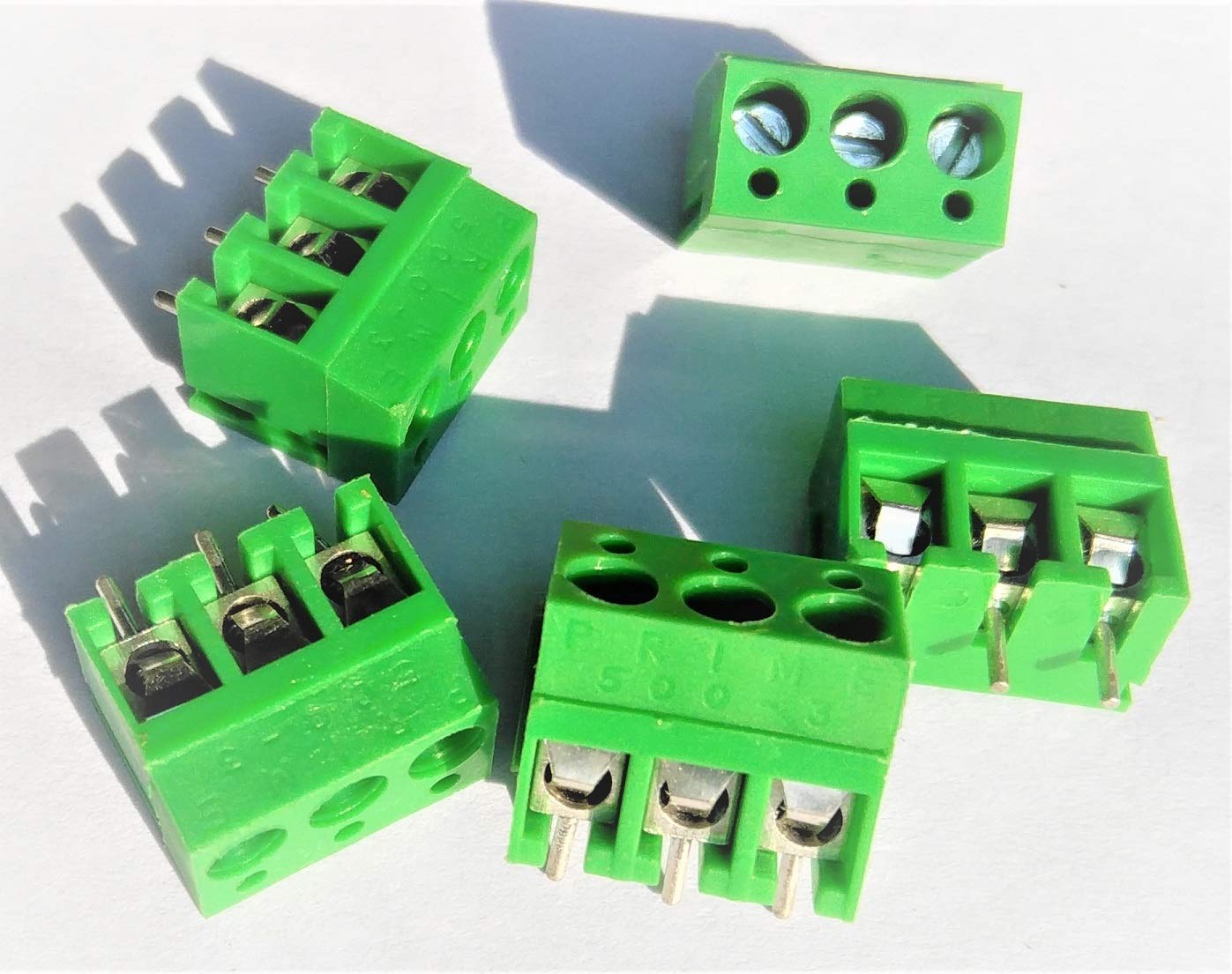 Vasp Electronics PCB Mount Screw Terminal 3 Pole - Pack of 10