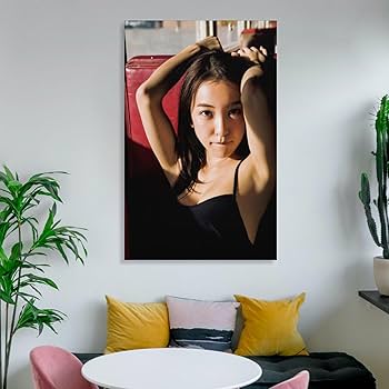 Amazon.co.jp: 板野友美女優の写真ポスター336 ポスター 装飾画