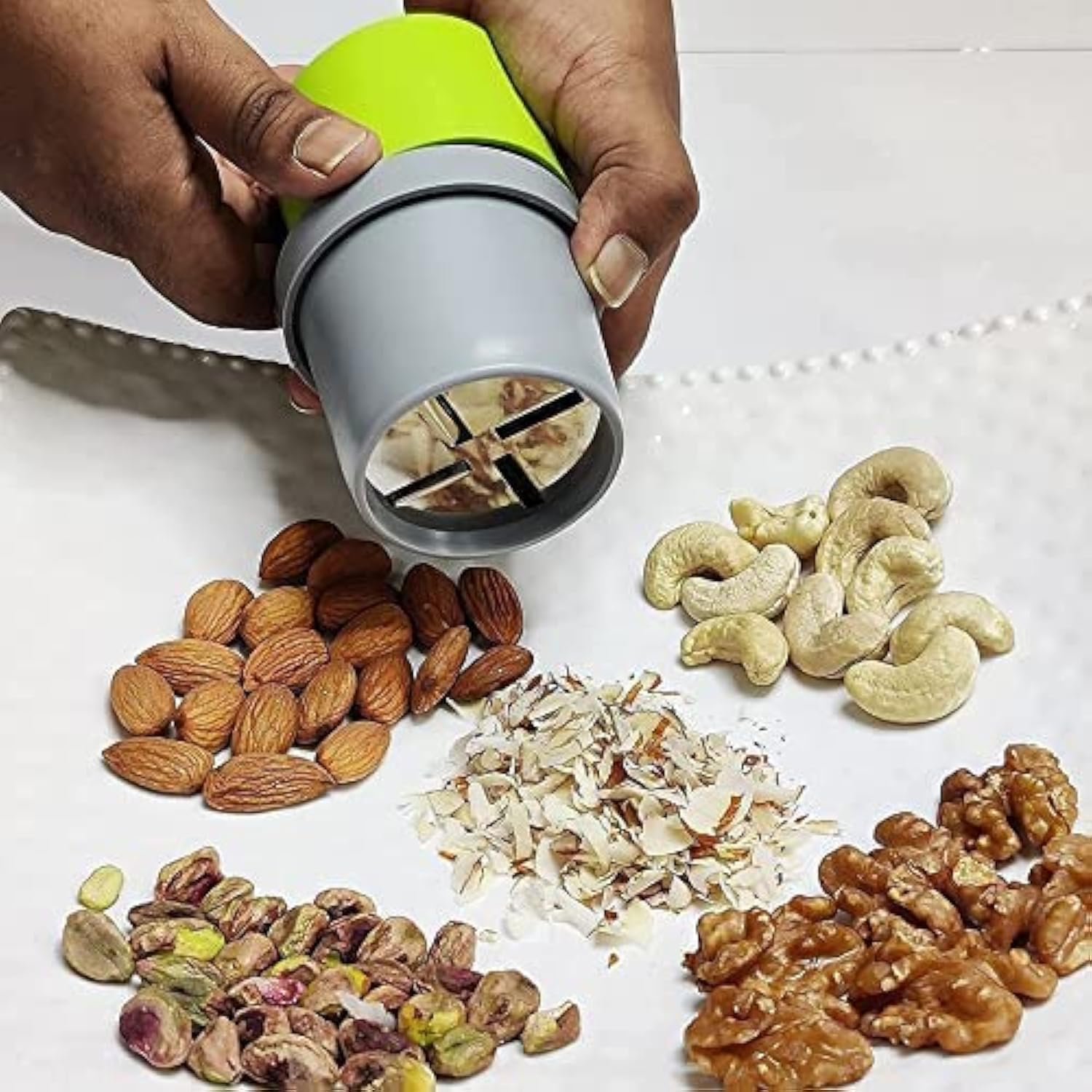 Clazkit Taglia Frutta Secca Di Precisione Con Contenitore Integrato - Lame In Acciaio Inox