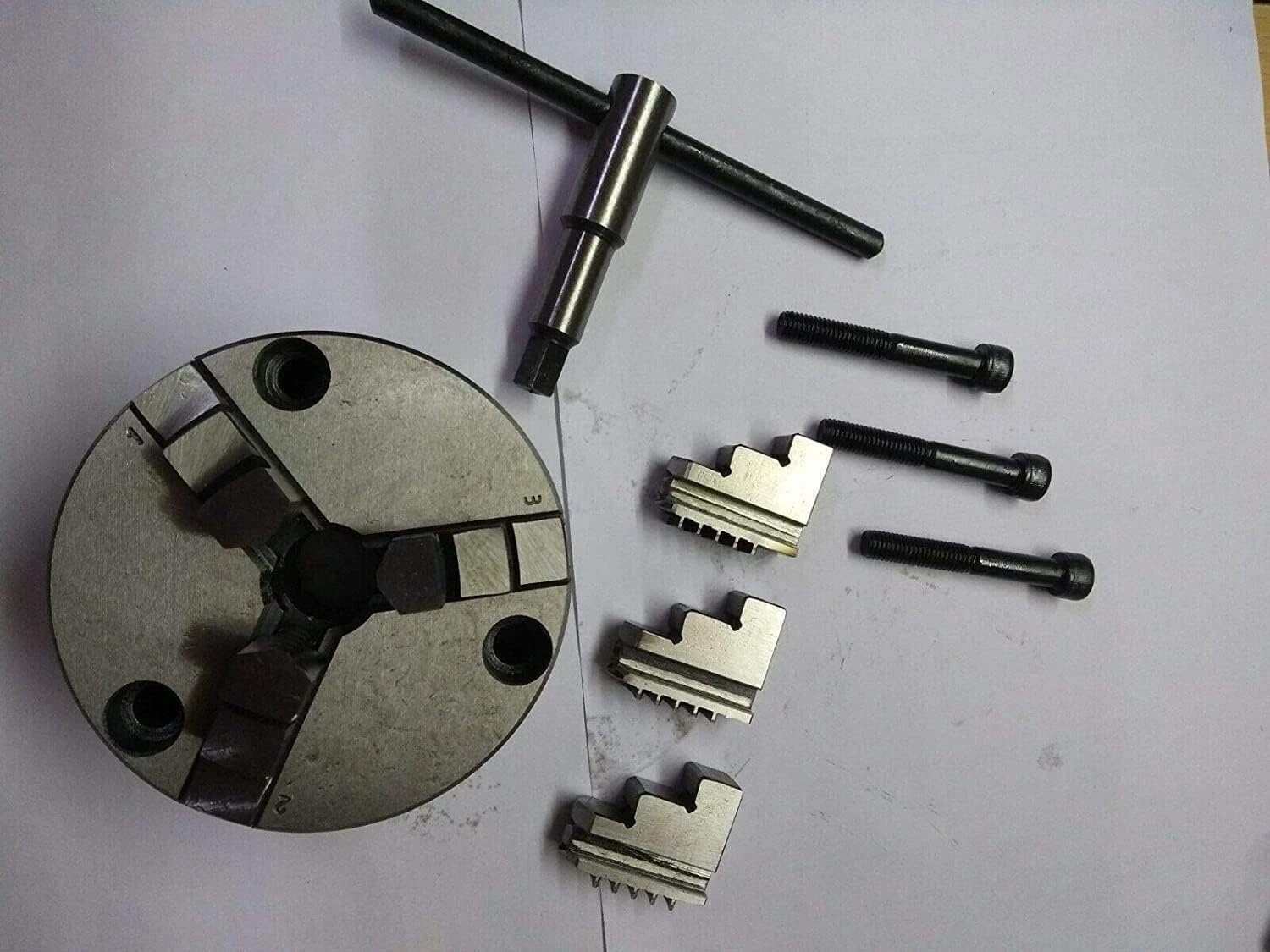 Portabrocas de 3 mordazas autocentrantes de 100 mm con placa trasera