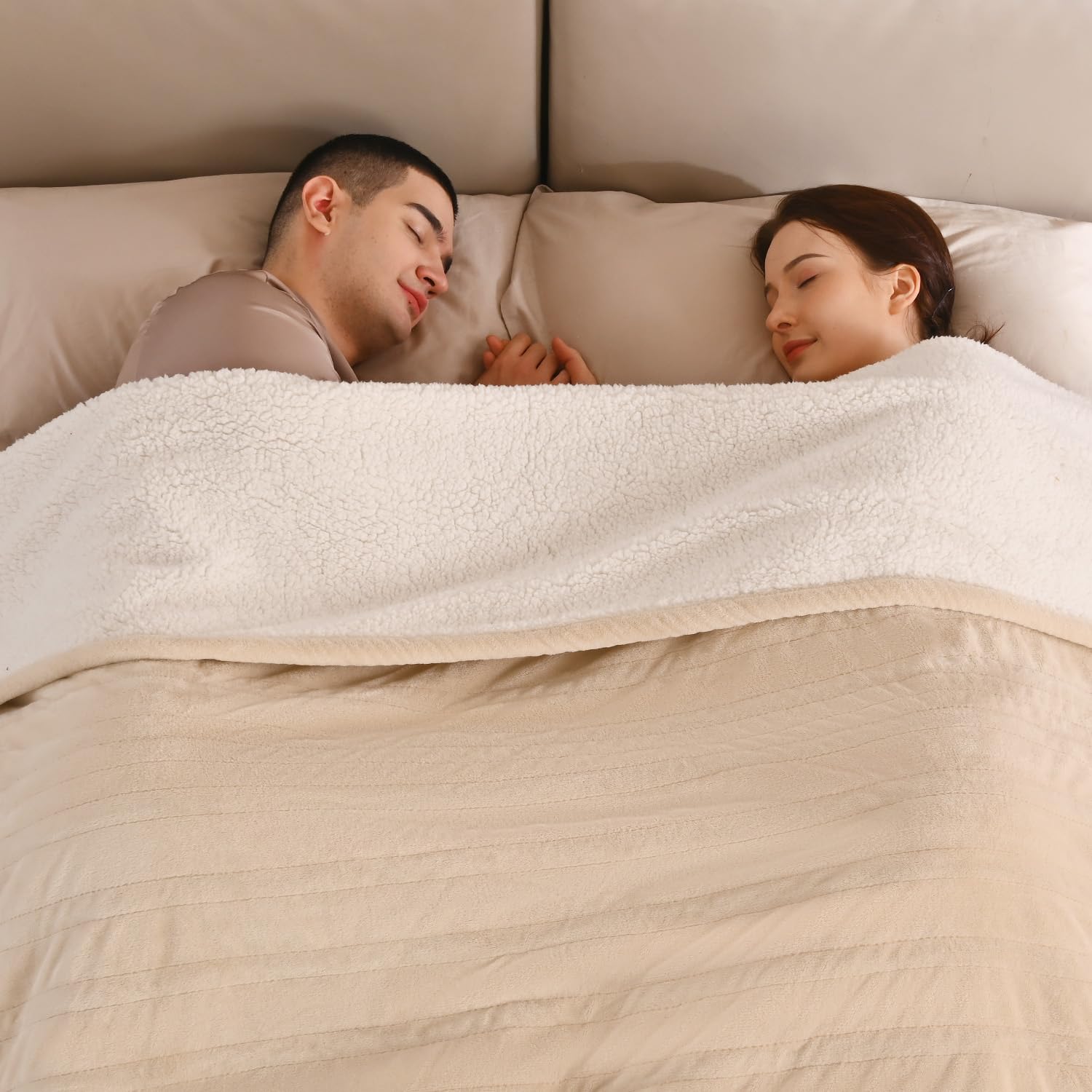 Bearhug Electric Blanket King Size with Dual Controls, 10 Heat Levels &amp; 1-12H Auto Shut-Off, Fast Heating Soft Velvet to Sherpa Heated Blanket for Couples, Machine Washable, Beige