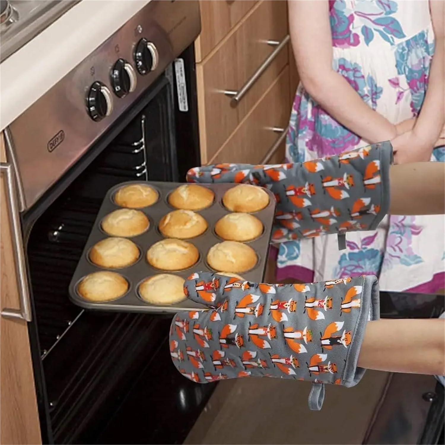 Heat Oven Mitts with Non-Slip Silicone and Cotton Lining for Kitchen Cooking Baking Barbecue