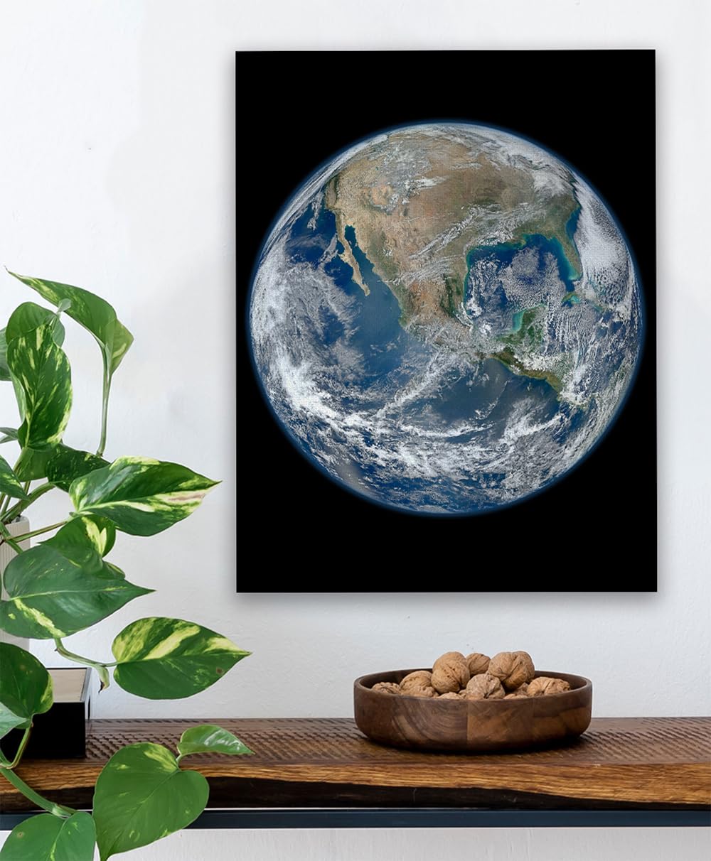 絵画 Earth Amazon.com: Earth The Big Blue Marble 18x24 Unframed Print – Space