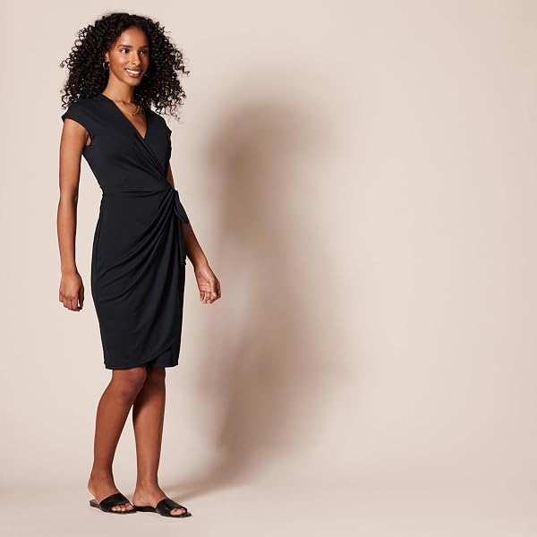 Amazon Essentials Femme Robe Cache-cœur Classique, Manches Cape (Disponible en Grande Taille) - 3