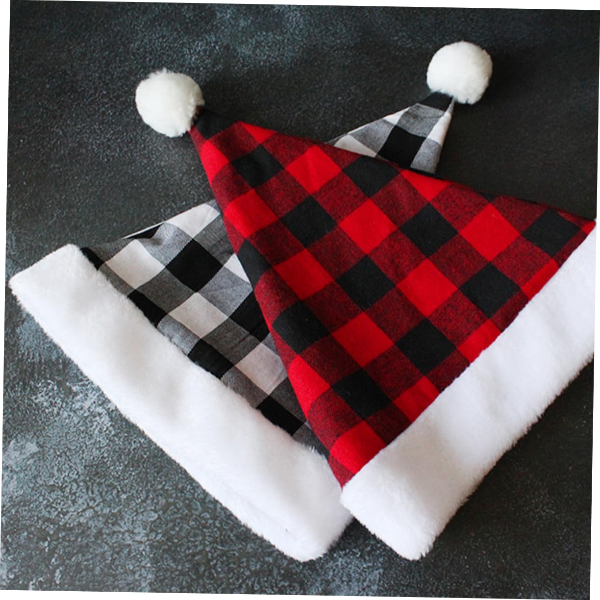 PRETYZOOM 4 Piezas Gorro de Papá Noel a cuadros sombrero de vacaciones para niños sombreros de fiesta de navidad gorros navideños christmas hat gorro de papá noel para hombre paño Black