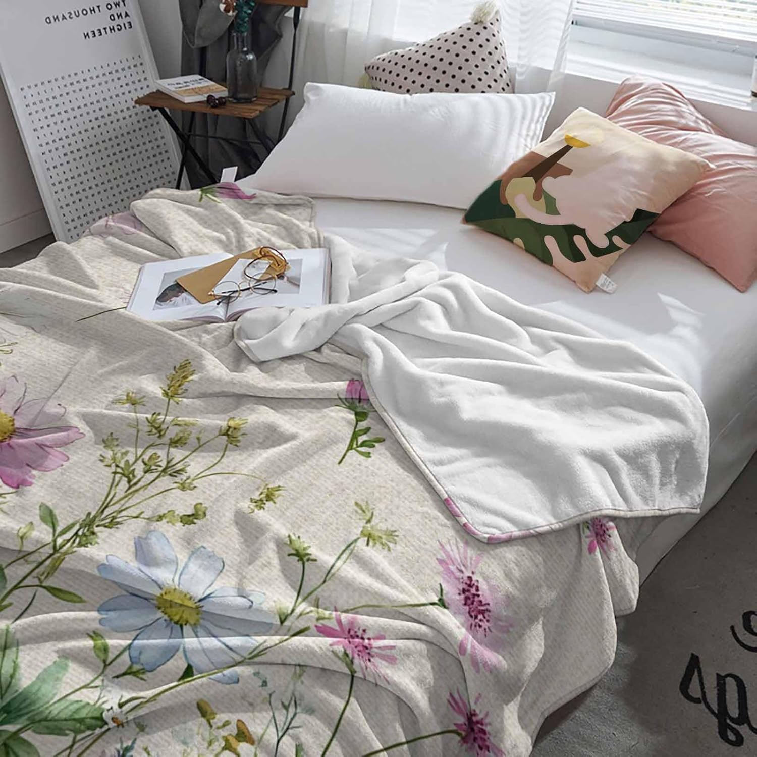 Flannel Throw Blanket Farm Flower Leaf Wildflower,Lightweight Soft Warm Fleece Blankets for Sofa Couch Bedroom,Botanical Herbs Retro Linen Cozy Fuzzy Microfiber Throws for All Seasons 40x50in