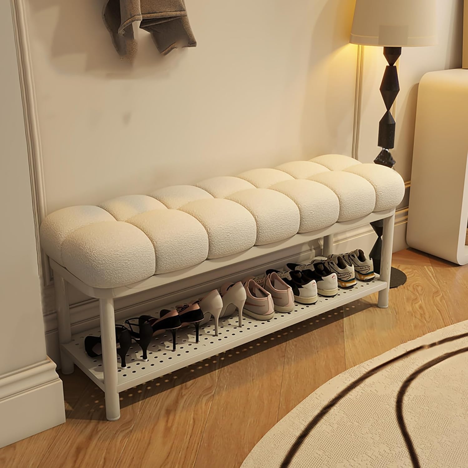 Banc à chaussures stable en métal pour organiser l'entrée avec élégance