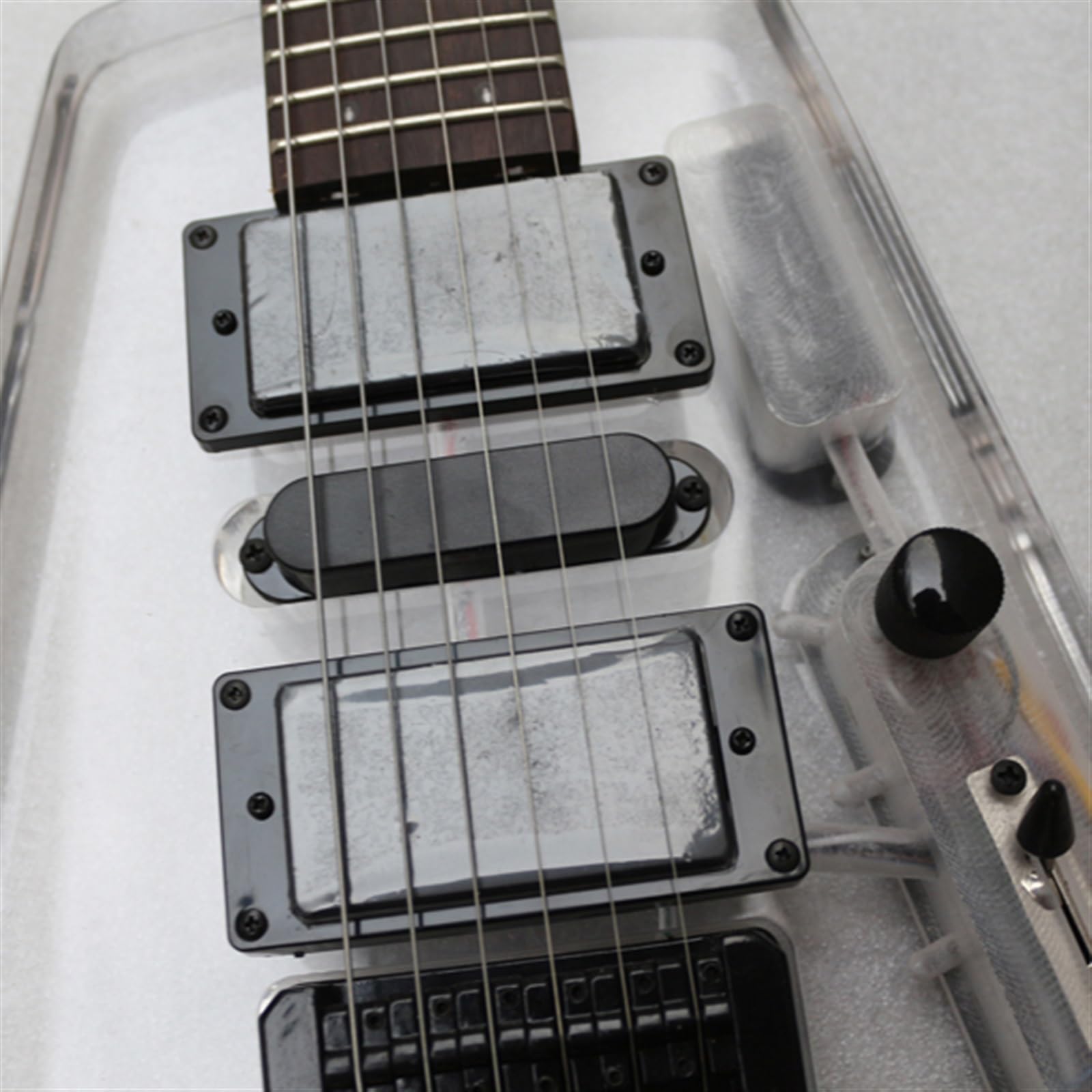 Bezgłowa przenośna gitara podróżna akrylowa podstrunnica z palisandru mini gitara elektryczna Początkujący Bezgłowy Gitara Elektryczna