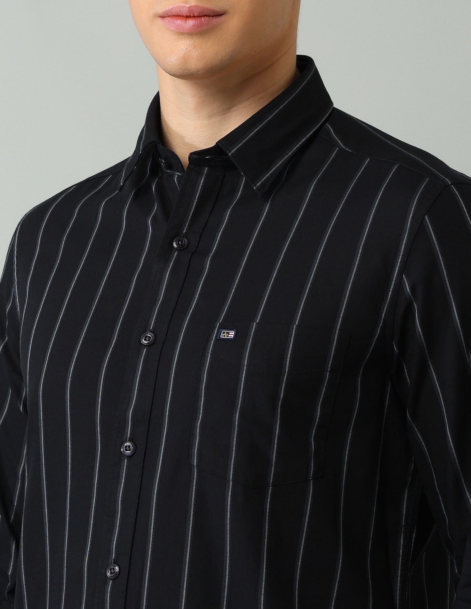 Arrow Sport Uomo Slim Fit Cotone A Righe Maniche Lunghe Colletto Spalmabile Camicia