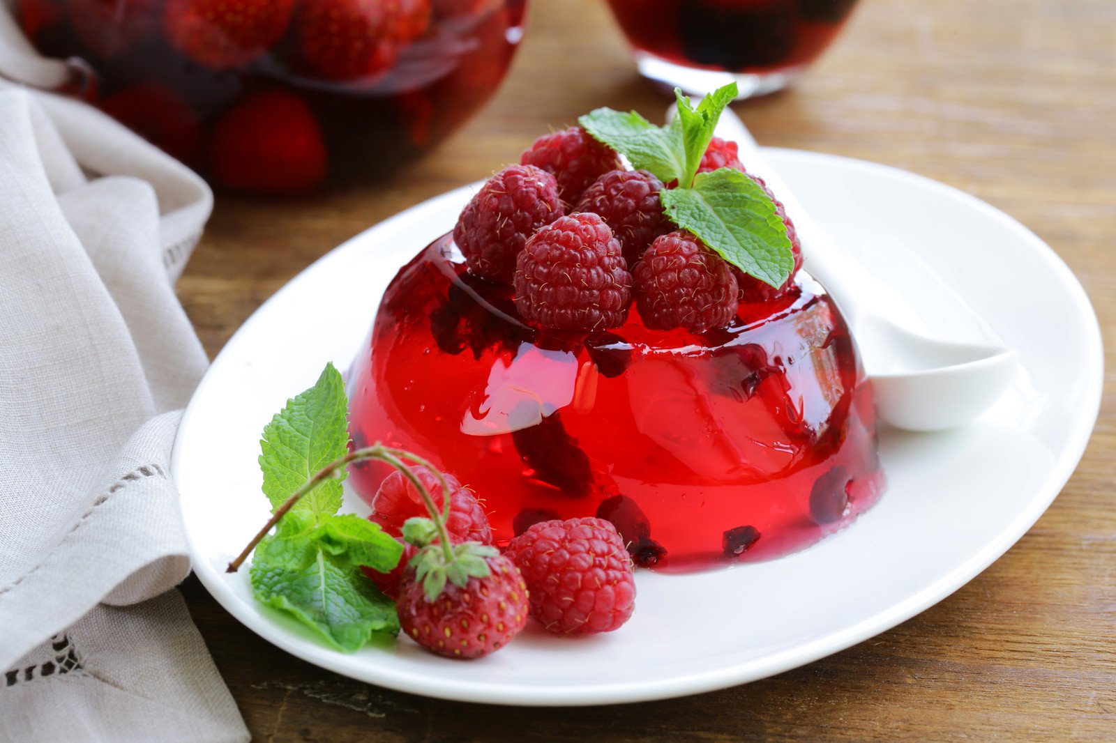 Schweinegelatine, Gelatine 230 Bloom, reines Aspik. Aspikpulver, Spitzenqualität aus der Schweiz. PP - Eimer 15KG