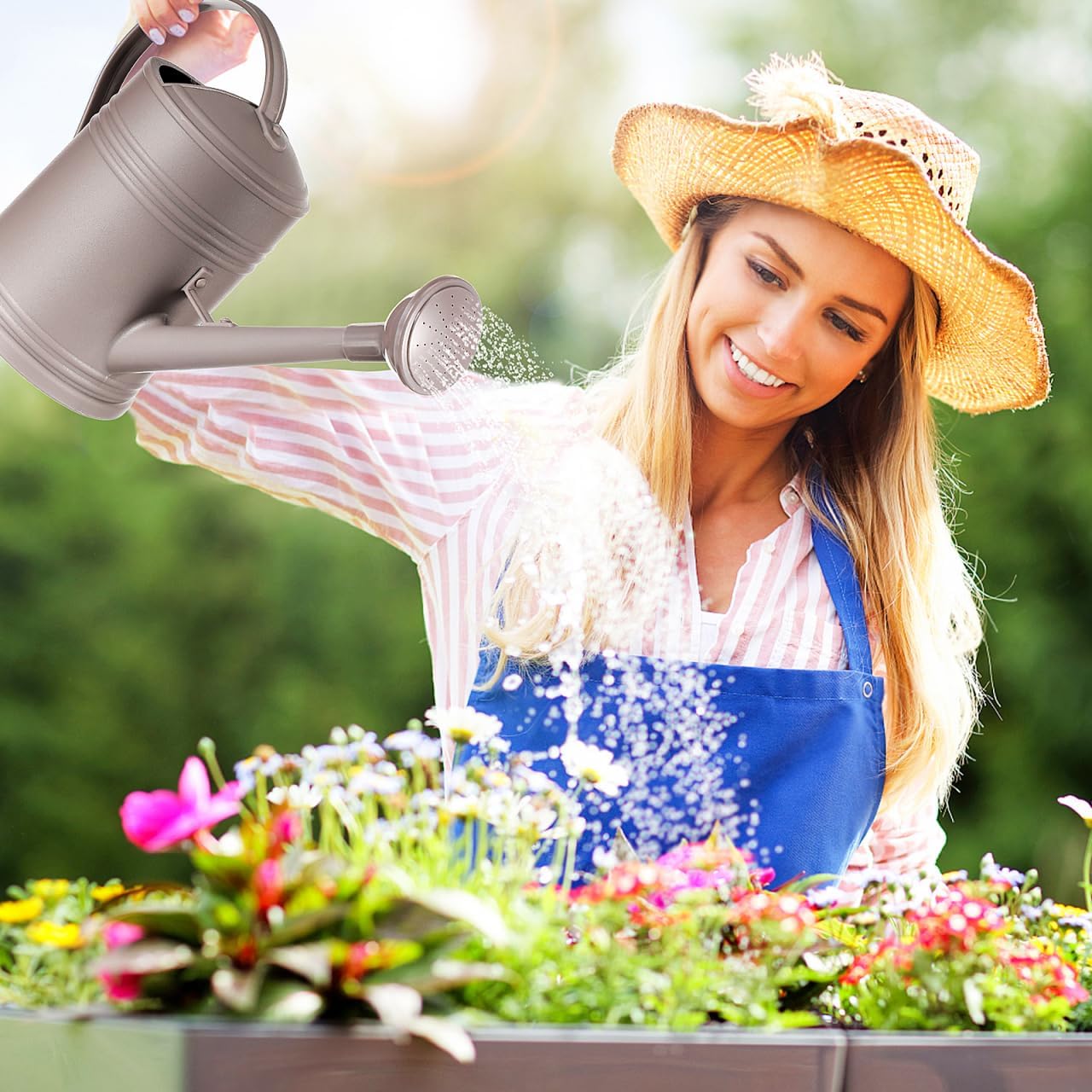 Toddmomy 2000Ml Plastic Watering can with Long Spout Garden Watering can for Indoor and Outdoor Plants Garden Tool