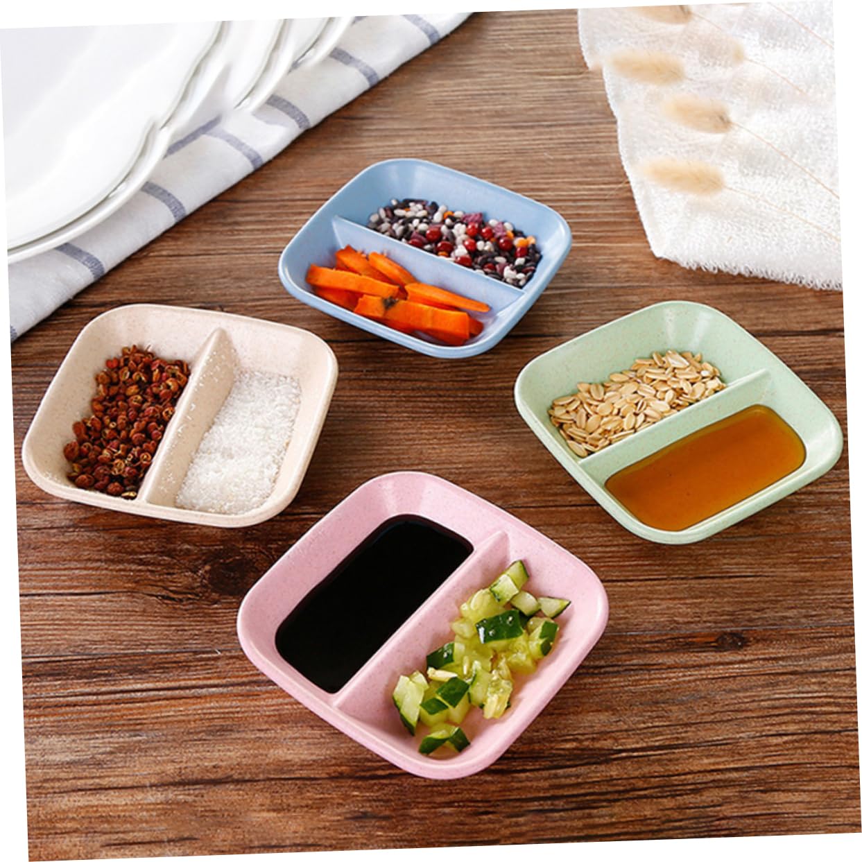 SOLUSTRE 20pcs Mini Appetizer Plates Wheat Straw Snack Plate Condiment Serving Tray Plastic Sauce Dishes for French Fries Salsa