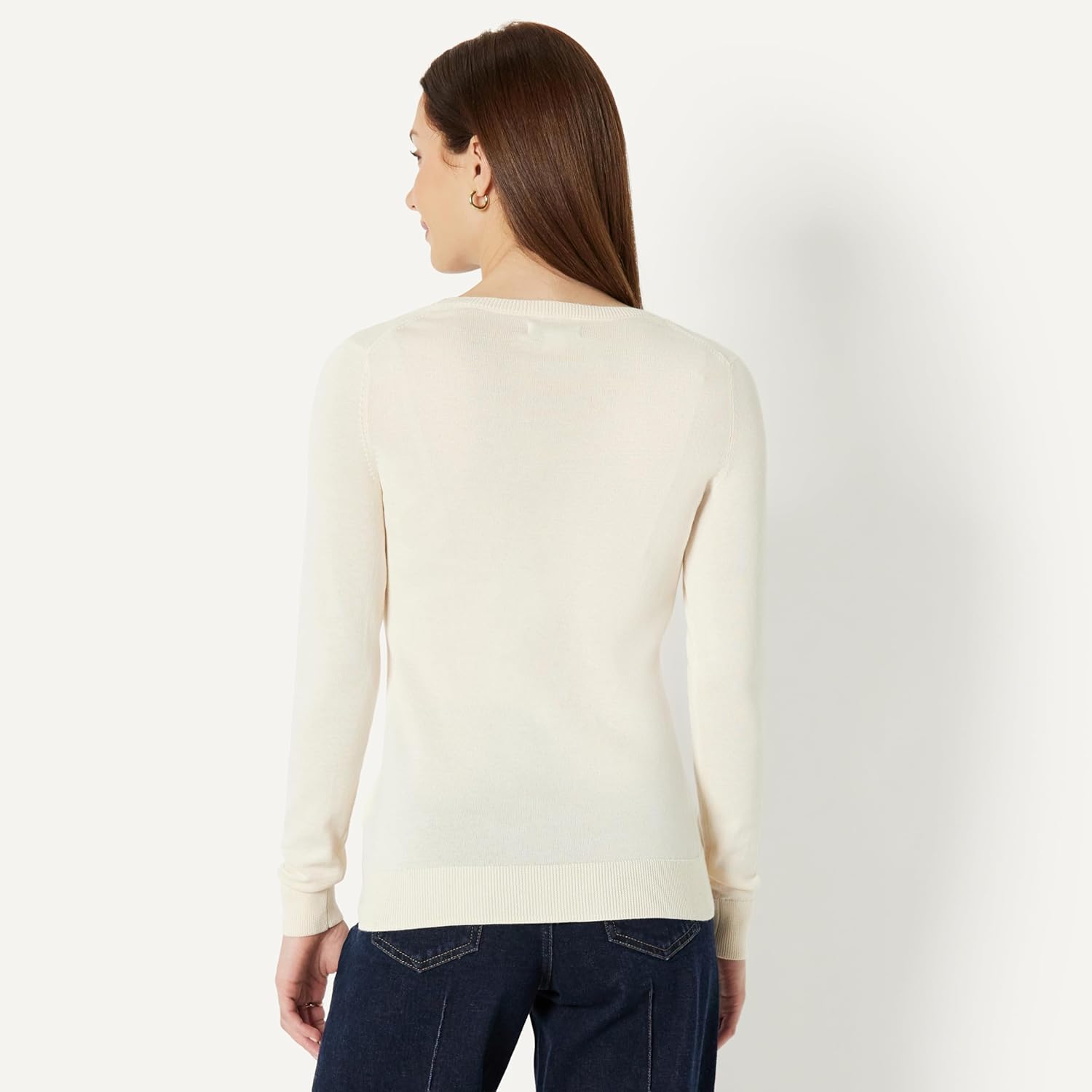 Amazon Essentials Women's Long-Sleeve Lightweight Crewneck Sweater (Available in Plus Size) - Image 3