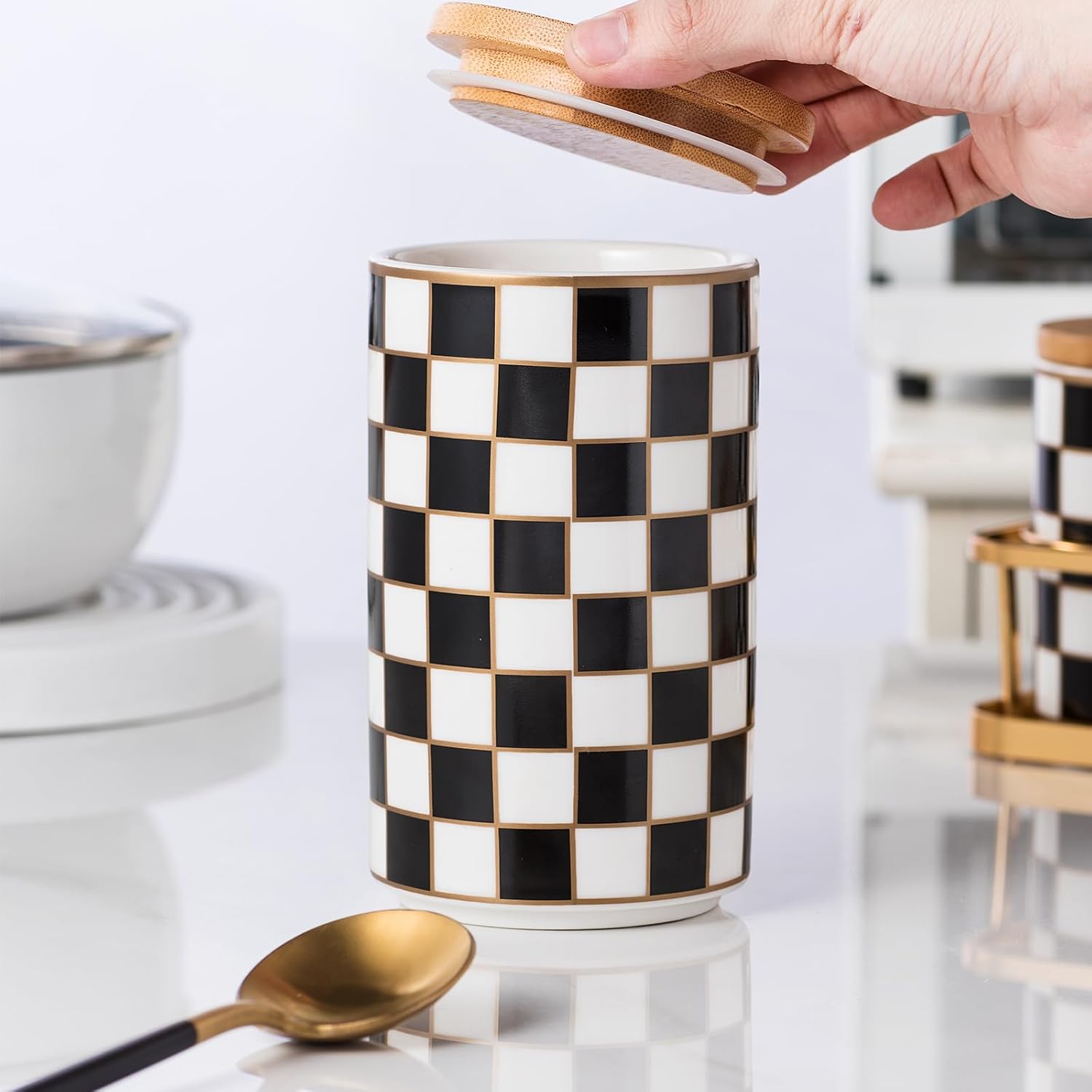 Kitchen Countertop Ceramic Checkered Canisters,Black And White Food Storage Containers With Lid,Airtight Kitchen Canisters for Flour, Sugar, Coffee, Tea, and Dry Goods (Black, Large)